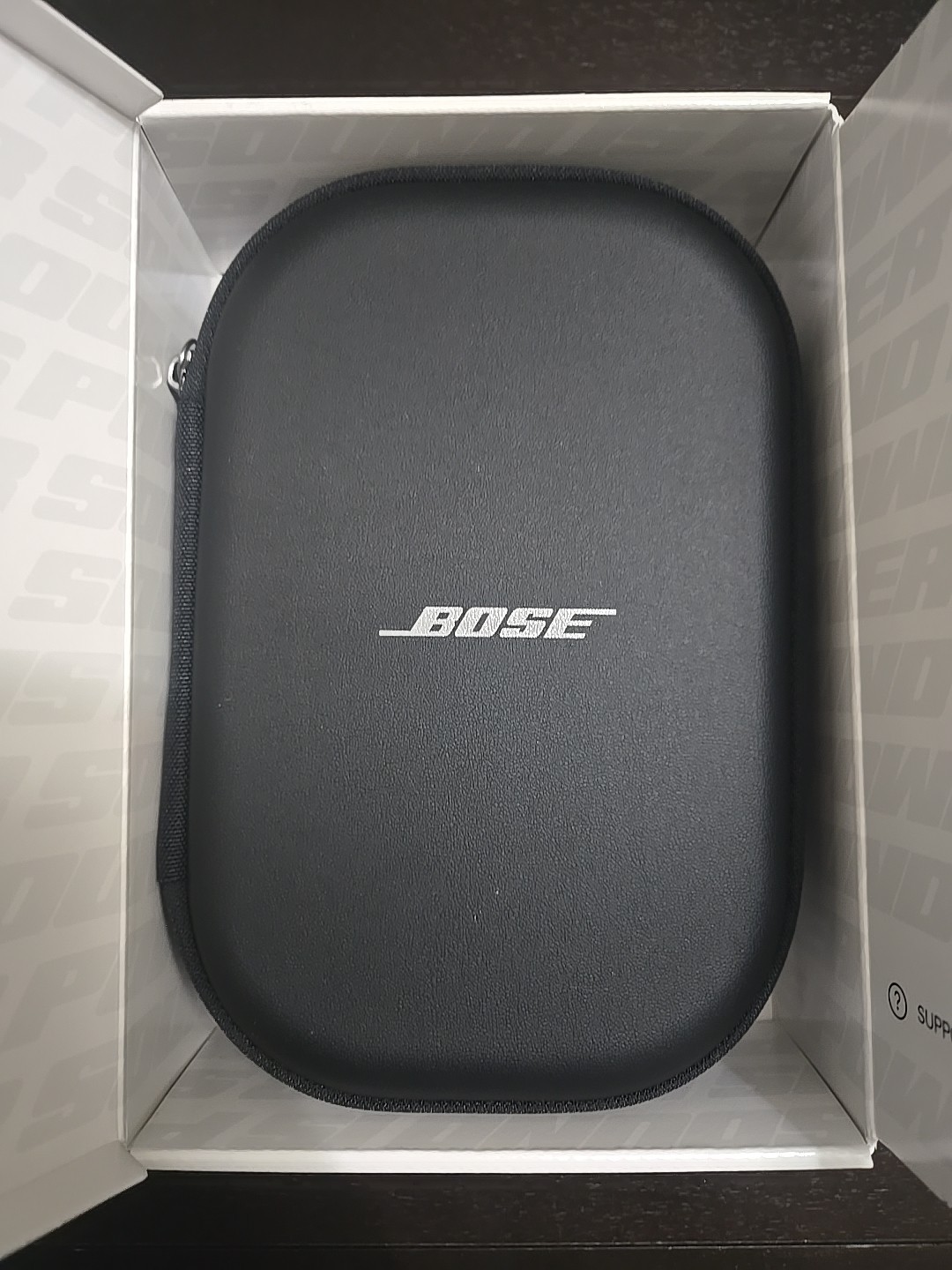 Bose QuietComfort Wireless Noise Canceling Headphones – White Smoke – Open Box