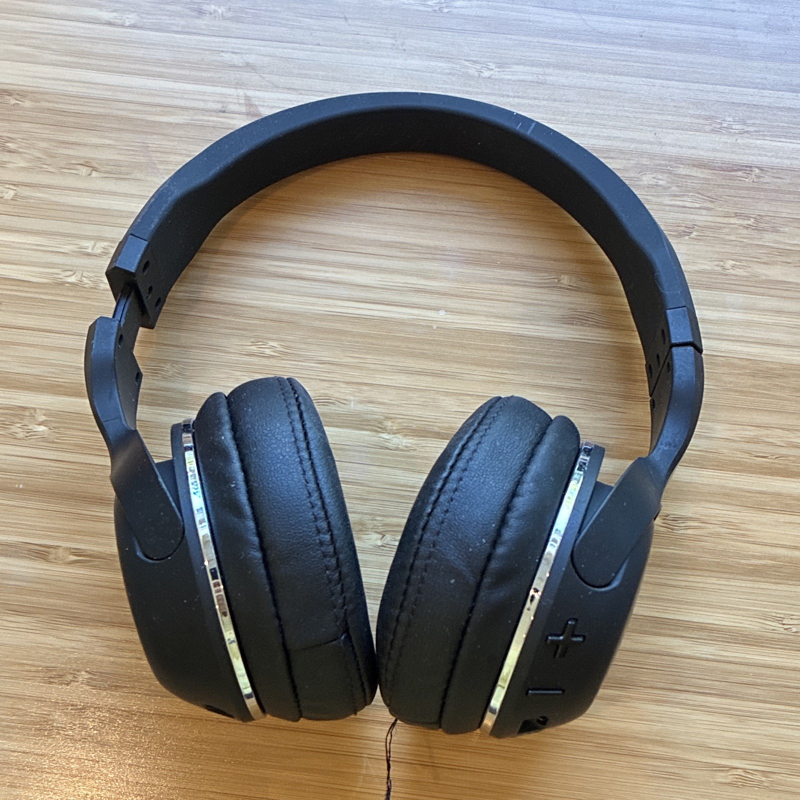 Skullcandy Hesh Over-Ear Bluetooth Headphones Black/Silver Adjustable – Parts