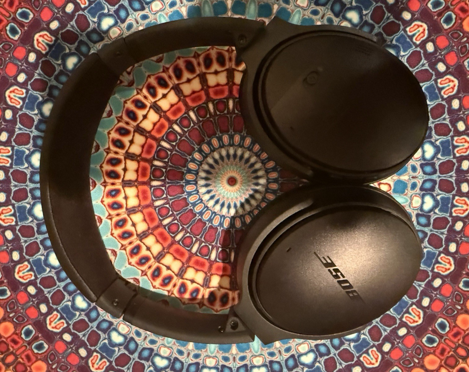 Bose QuietComfort 35 Bluetooth Over-Ear Headphones Black w/Case