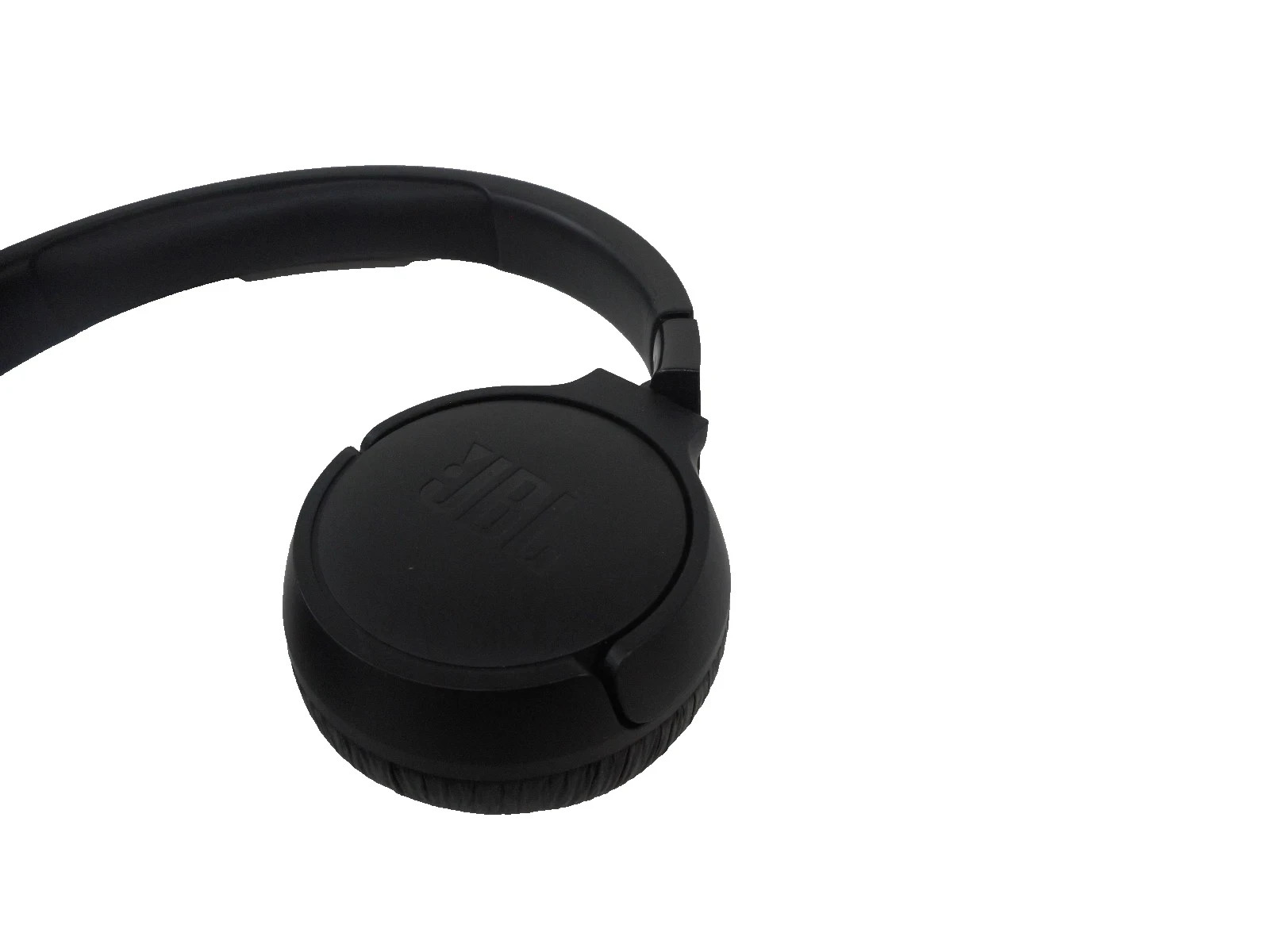 JBL JBLT670NCBLKAM TUNE 670NC – Adaptive Noise Cancelling With Smart Ambient