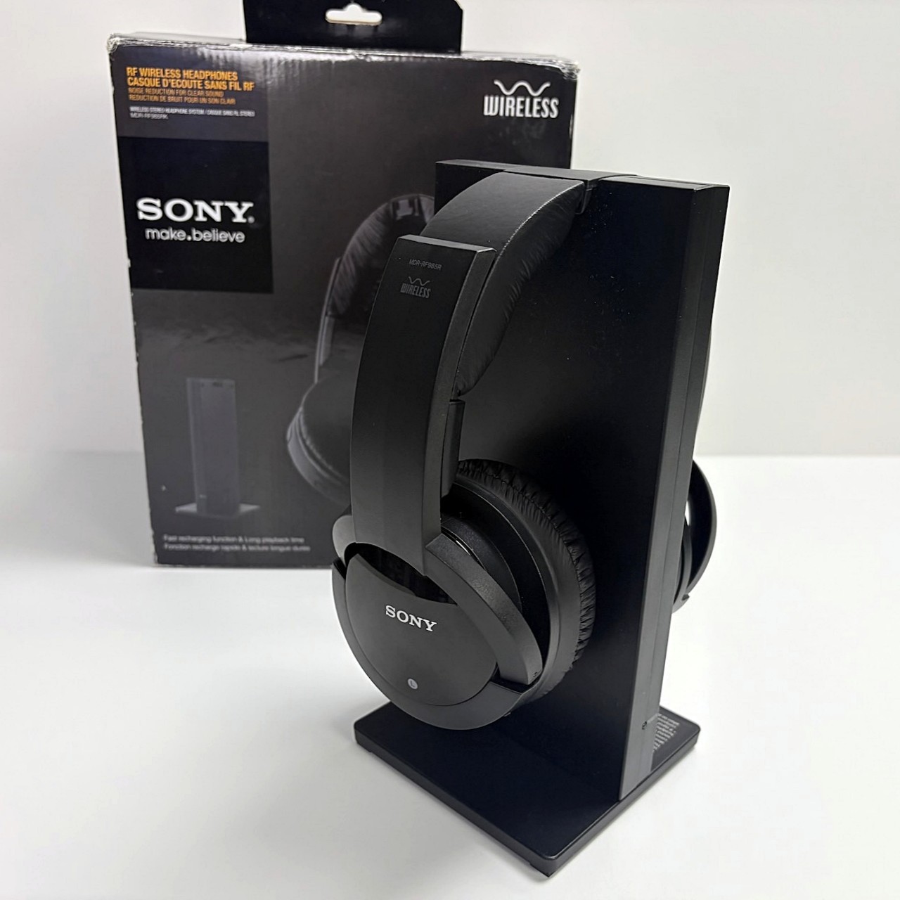 Sony MDR-RF985RK Wireless RF TV Headphones w/ Charging Dock Box Tested Works