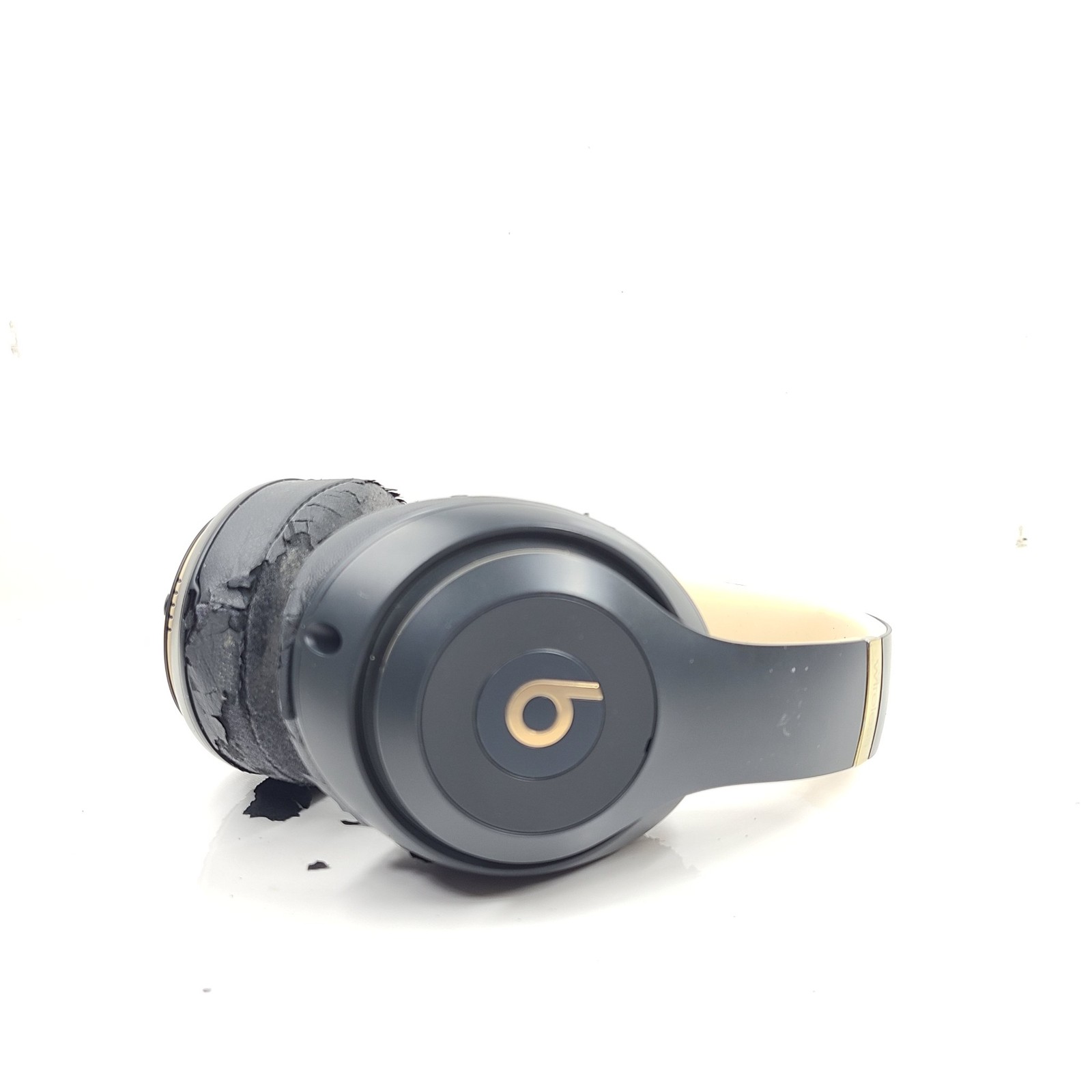 Beats by Dr. Dre Studio3 Wireless Headphones A1914 Skyline – Grade D