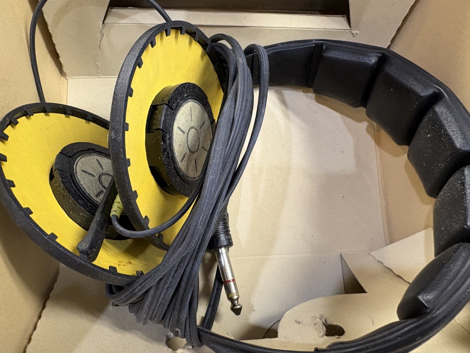 VTG ’70s Sennheiser HD 424 Headphones Tested Working Adapter NO Earpads