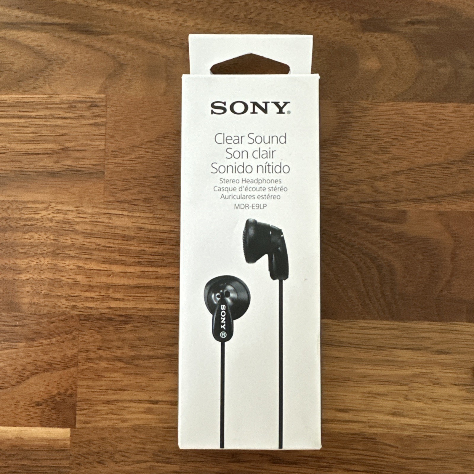 Sony MDRE9LP 3.5mm Jack In Ear Headphones – Black NEW Sealed in Box