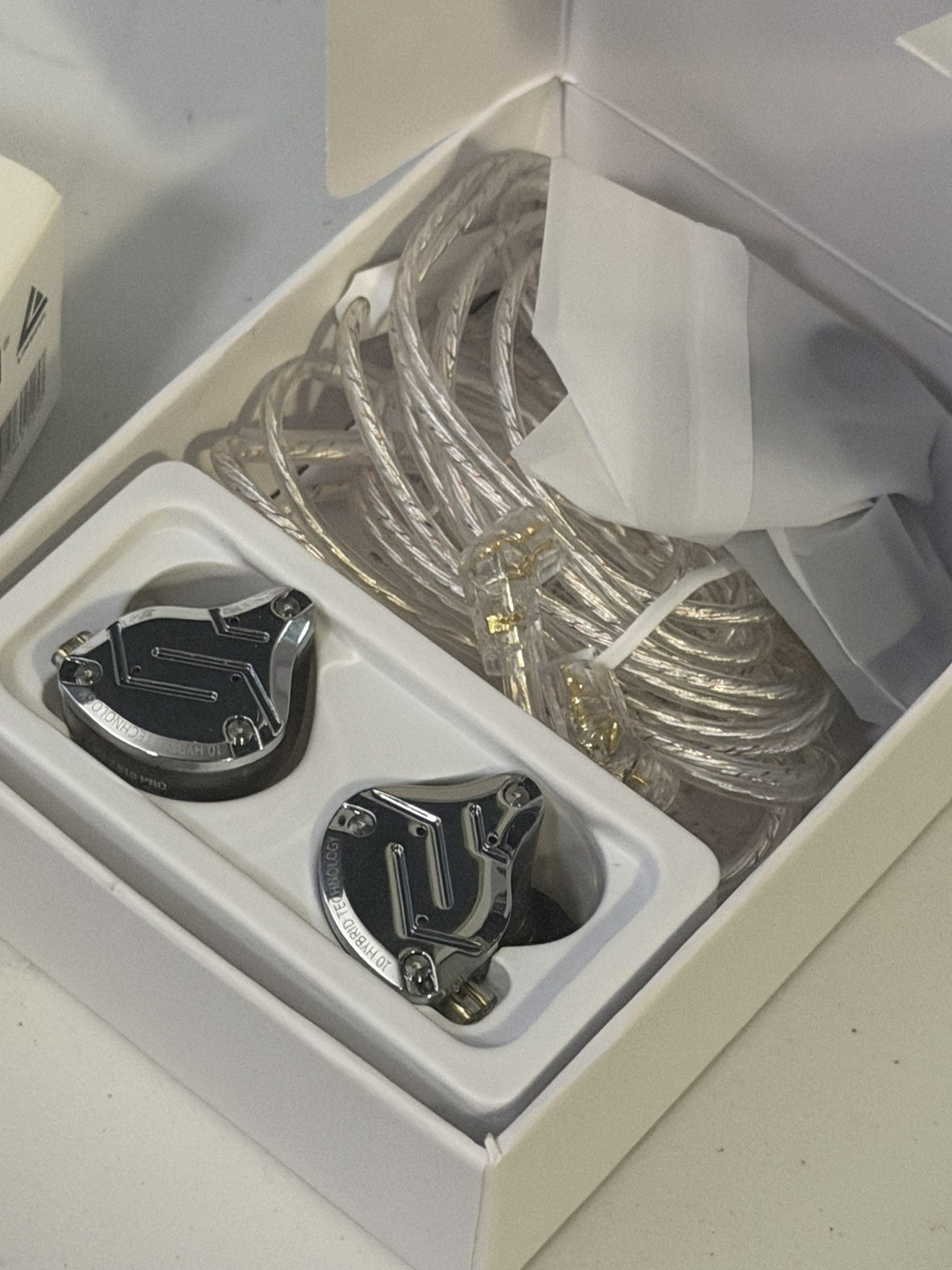 KZ ZS10 Pro, Linsoul 4BA+1DD 5 Driver in-Ear HiFi Earphones w/ Mic, silver
