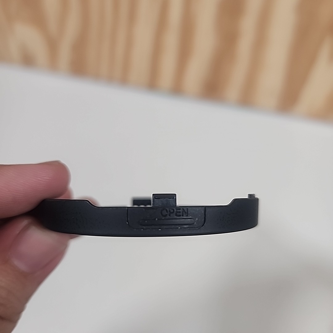 OEM ? Sony MDR-10RNC Headphones Battery Cover Door Lid Cap Replacement Black