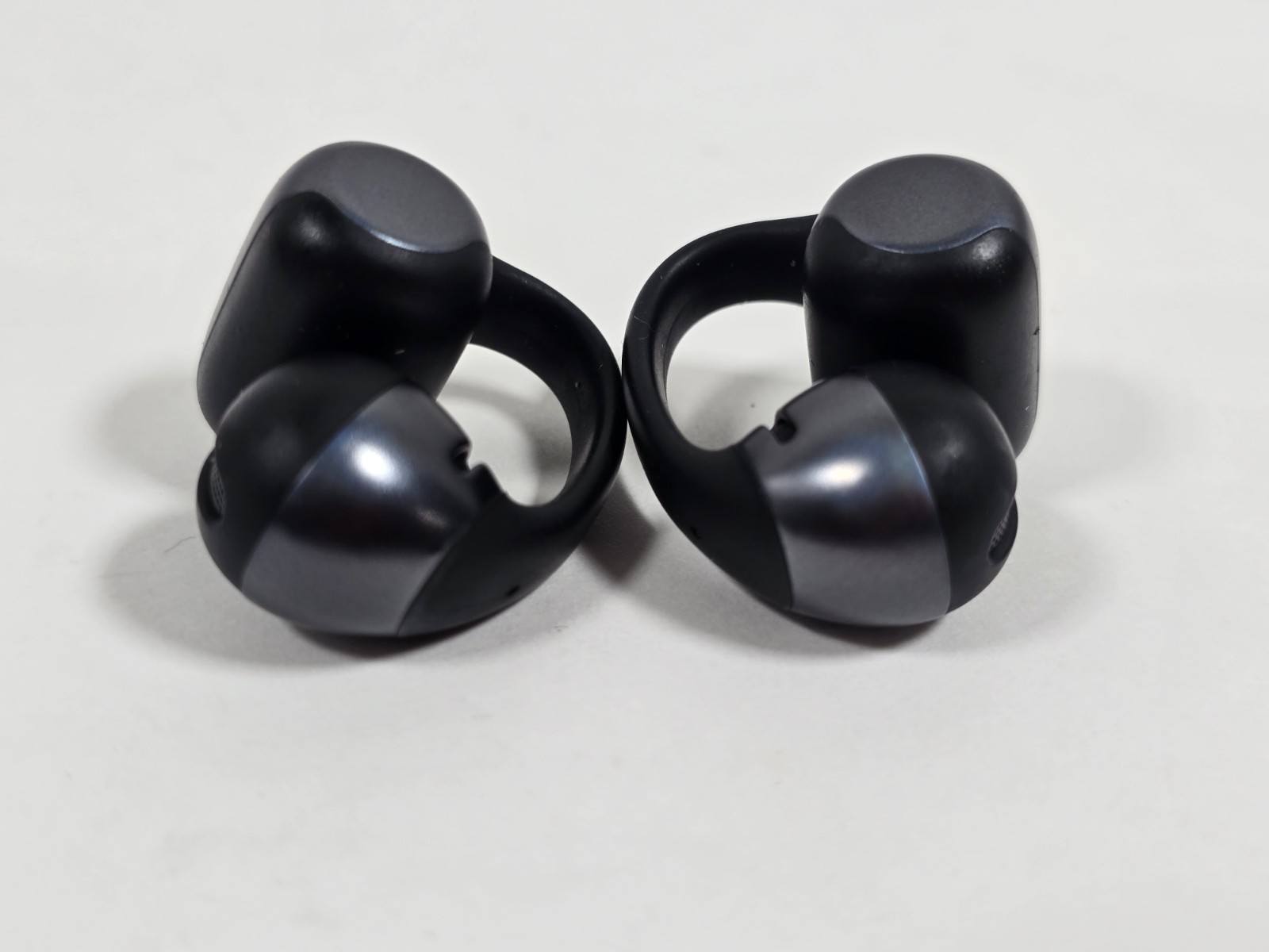 Shokz OpenDots ONE Open-Ear Wireless Bluetooth Earbuds Black No Case BAD RIGHT
