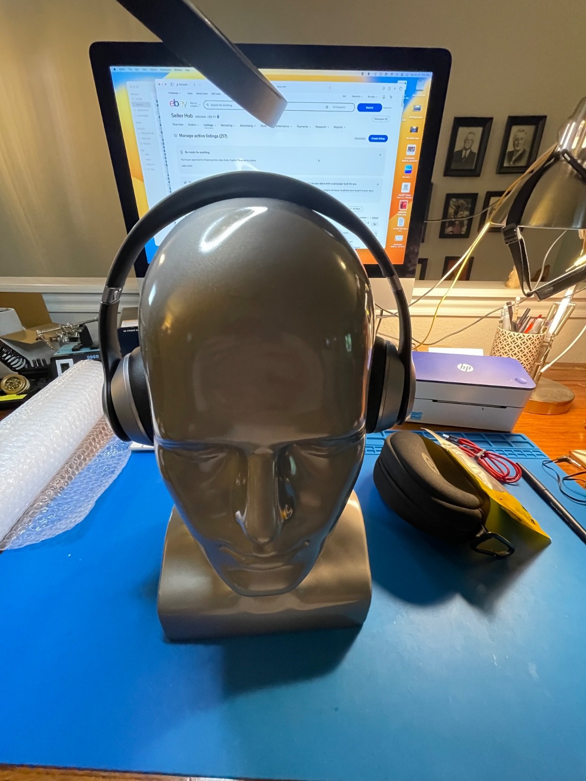 Clean Beats by Dr Dre – Solo 2 Wireless, Silver with Black Trim Tested, Working