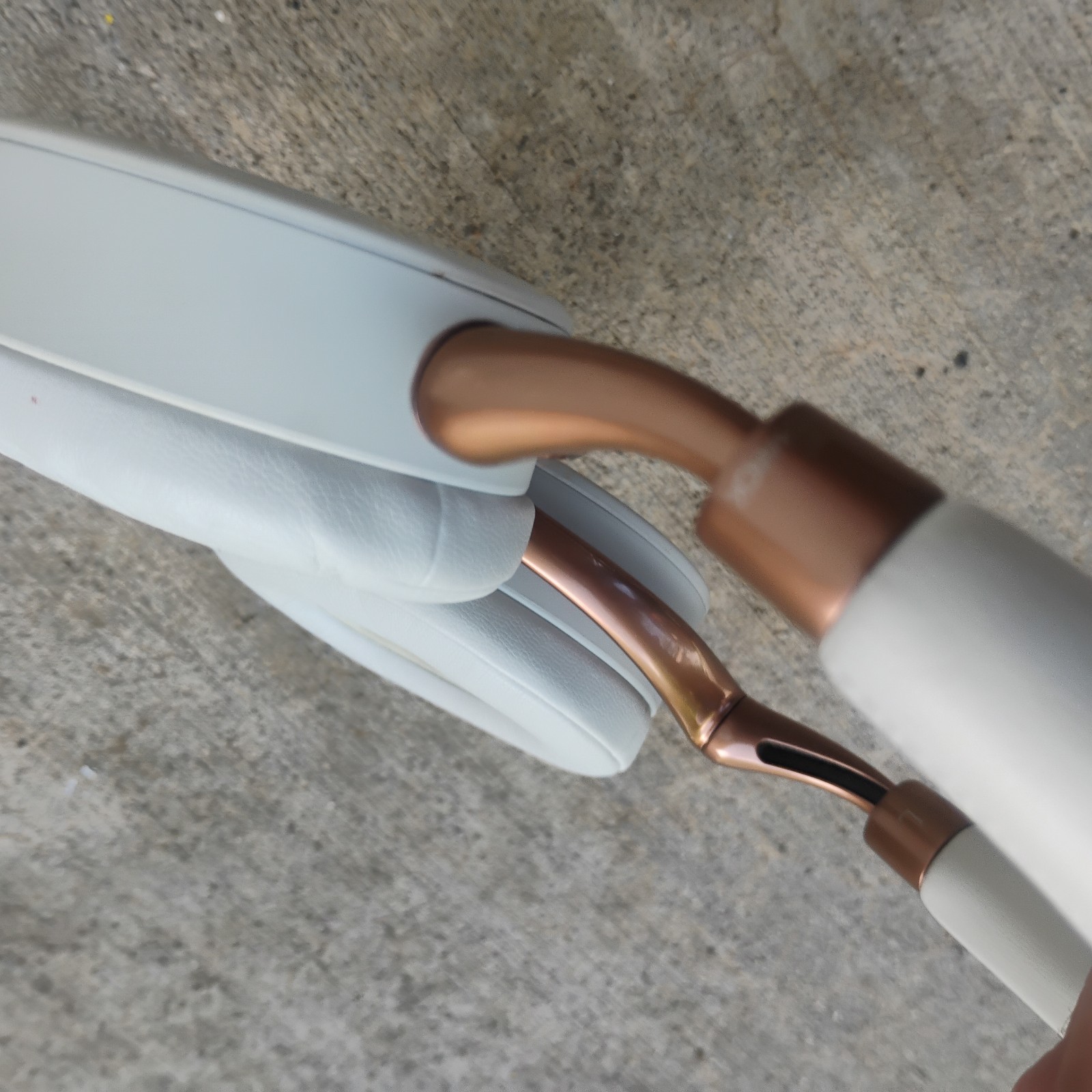 Rare Parrot Zik Wireless Bluetooth Headphones – Rose Gold/White Tested