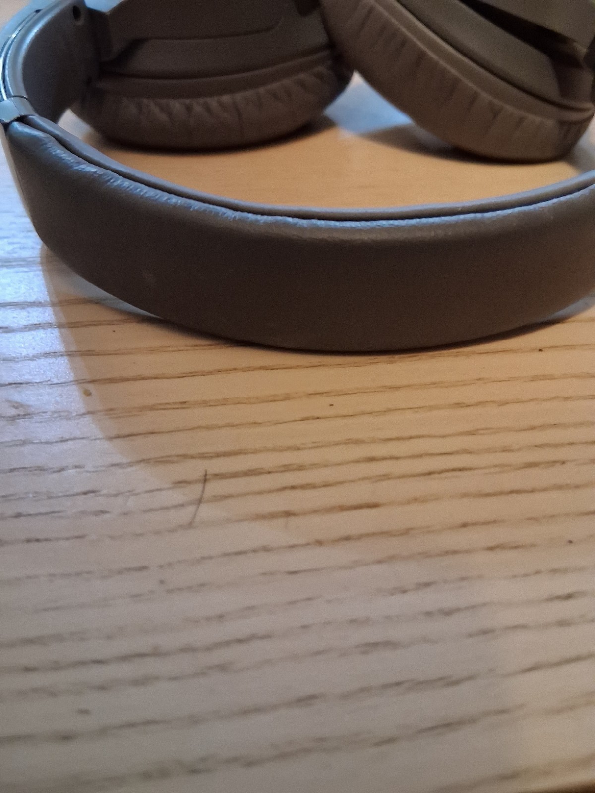 Sony WH-CH700N BT Noise Canceling Wireless Headphones (Used / Earpad Wear)