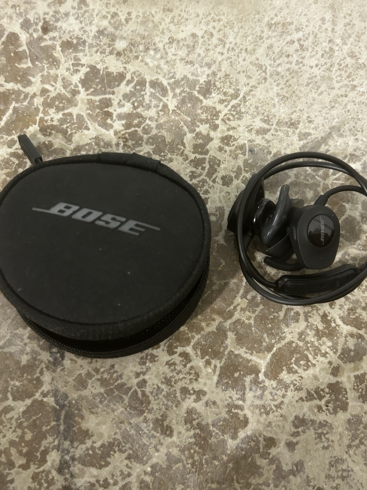 Bose SoundSport Wireless In Ear Bluetooth Headphones NFC Earbuds