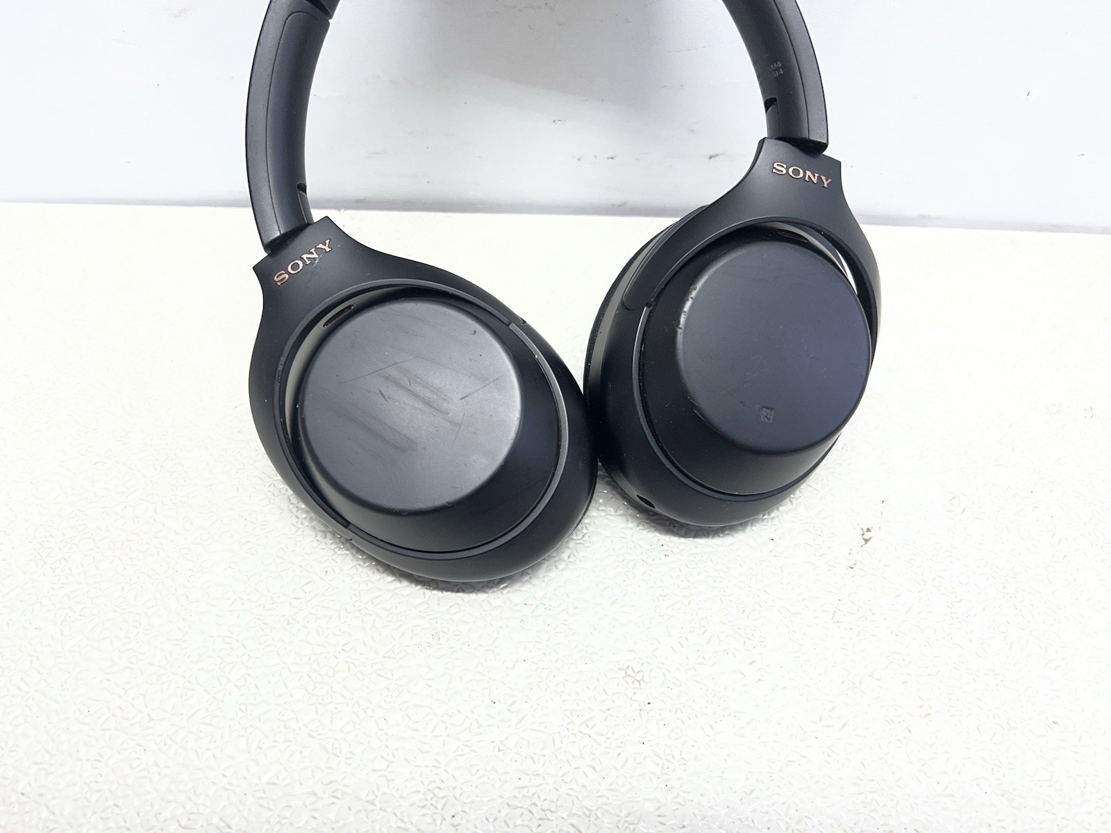 Sony WH-1000XM4/B Wireless Active Noise Canceling Bluetooth Headphones – Black –