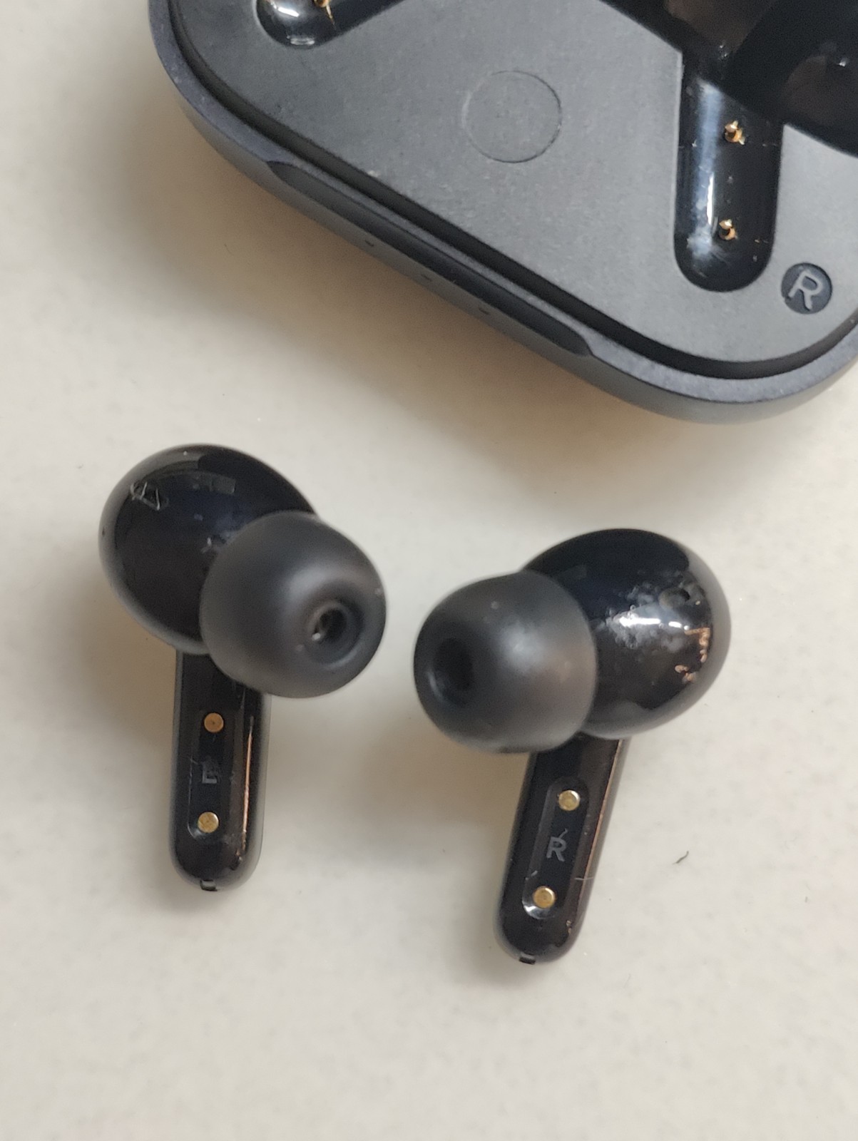 Earfun Air Pro 4 Noise Canceling Earbuds Bluetooth Earphones, Black