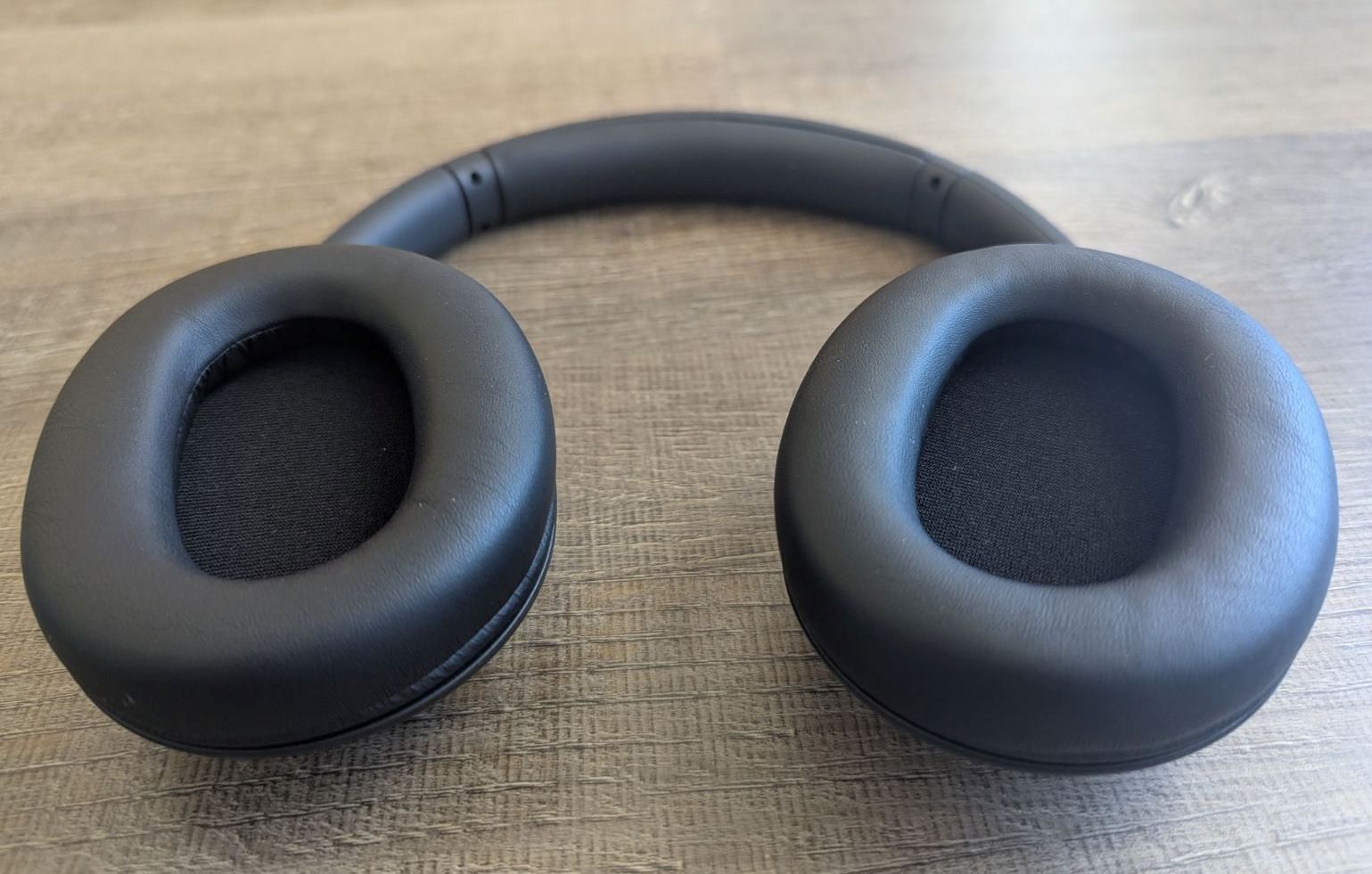 Sony WH-CH720N/B Noise Canceling Wireless Headphones WHCH720N – Black #OB