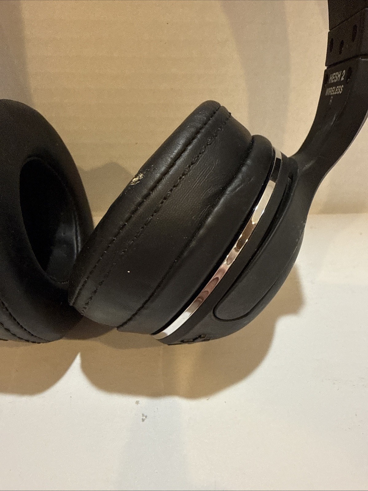Skullcandy Hesh 2 Unleashed Wireless Over the Ear Headphones WORKS!