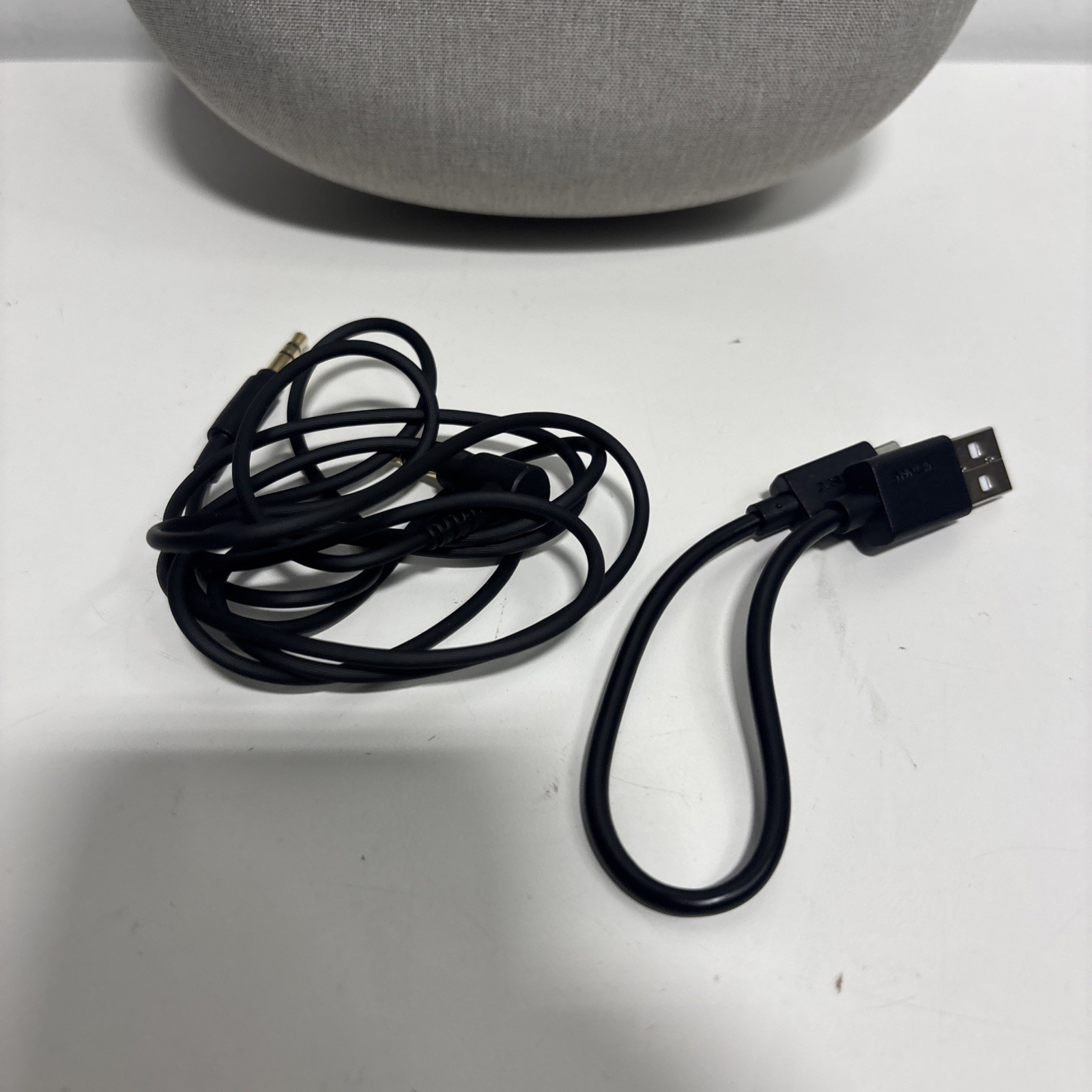 Sony Carrying Case for WH-1000XM6 Noise Canceling Headphones w/ Orignal Inserts