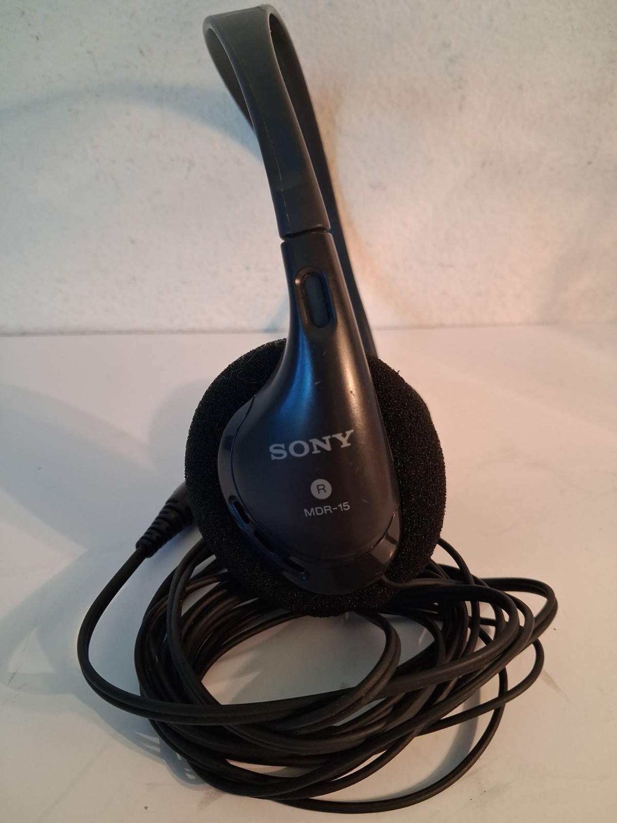 Vintage Sony MDR-15 Headphones (3.5mm Jack) (Never Played)