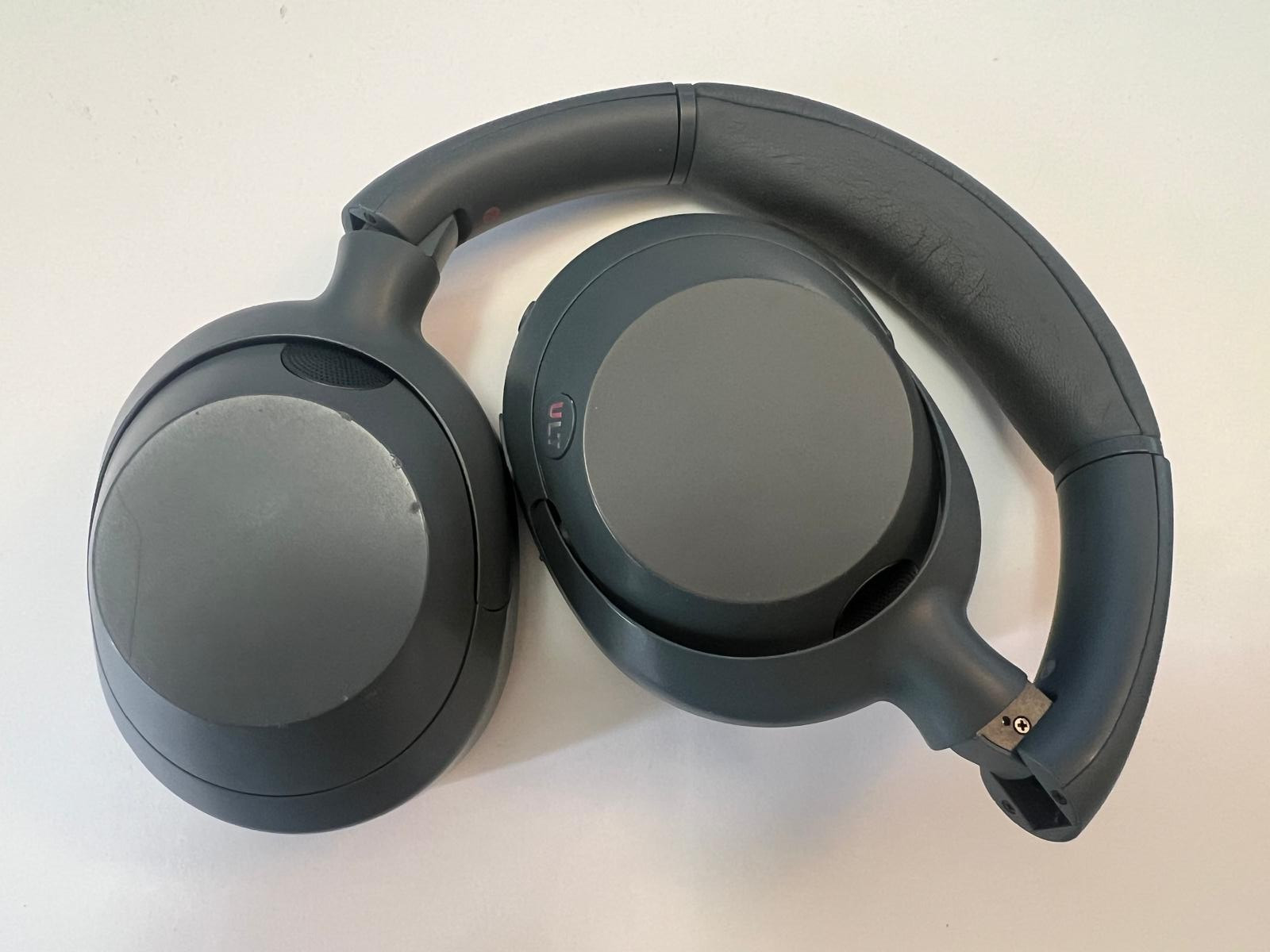 Sony ULT WEAR 900N Wireless Noise Canceling Bluetooth Headphones GRAY WHULT900N