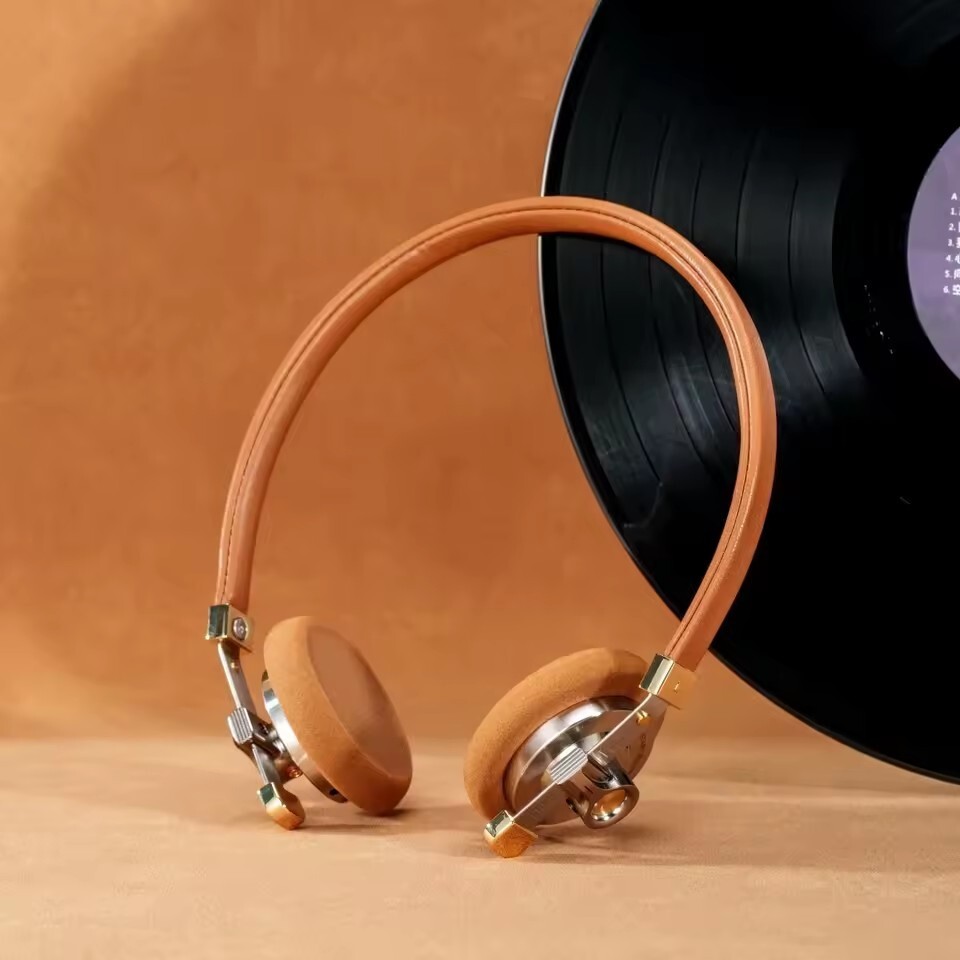 ROSESELSA Distant Mountain Headphone 40mm Diaphragm Driver Wired Classic Retro