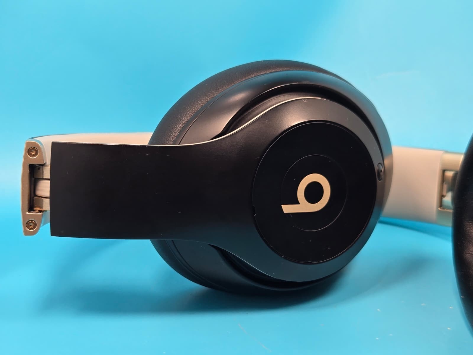 Beats by Dr. Dre Beats Studio Pro Wireless Noise Cancelling Black and Gold