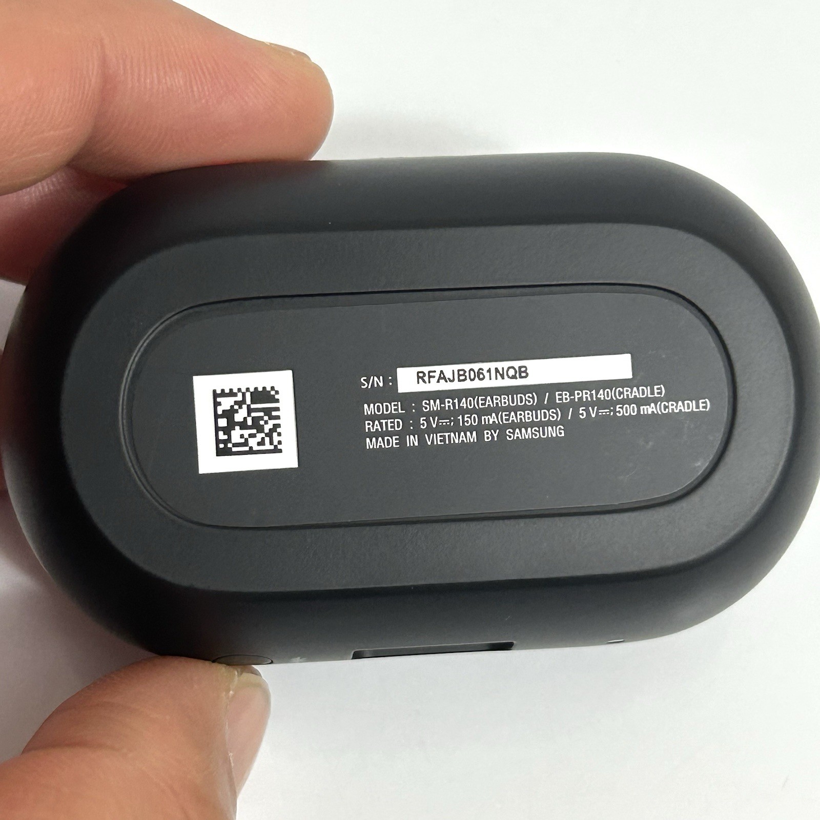 Samsung Gear Icon X IconX (2018) SM-R140 Black Wireless Headphones (Plz Read)