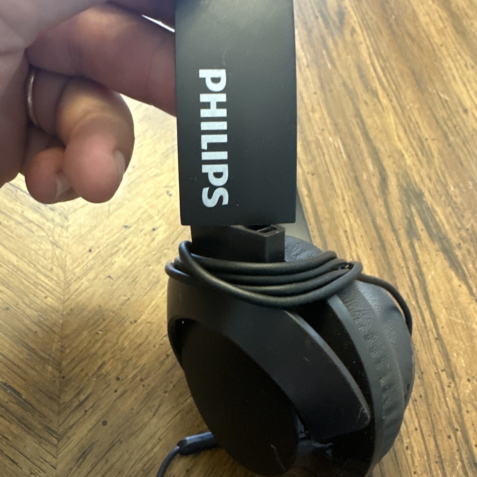 PHILIPS Bass+ SHL3075 Closed-Back Headphones with Mic Wired Headset