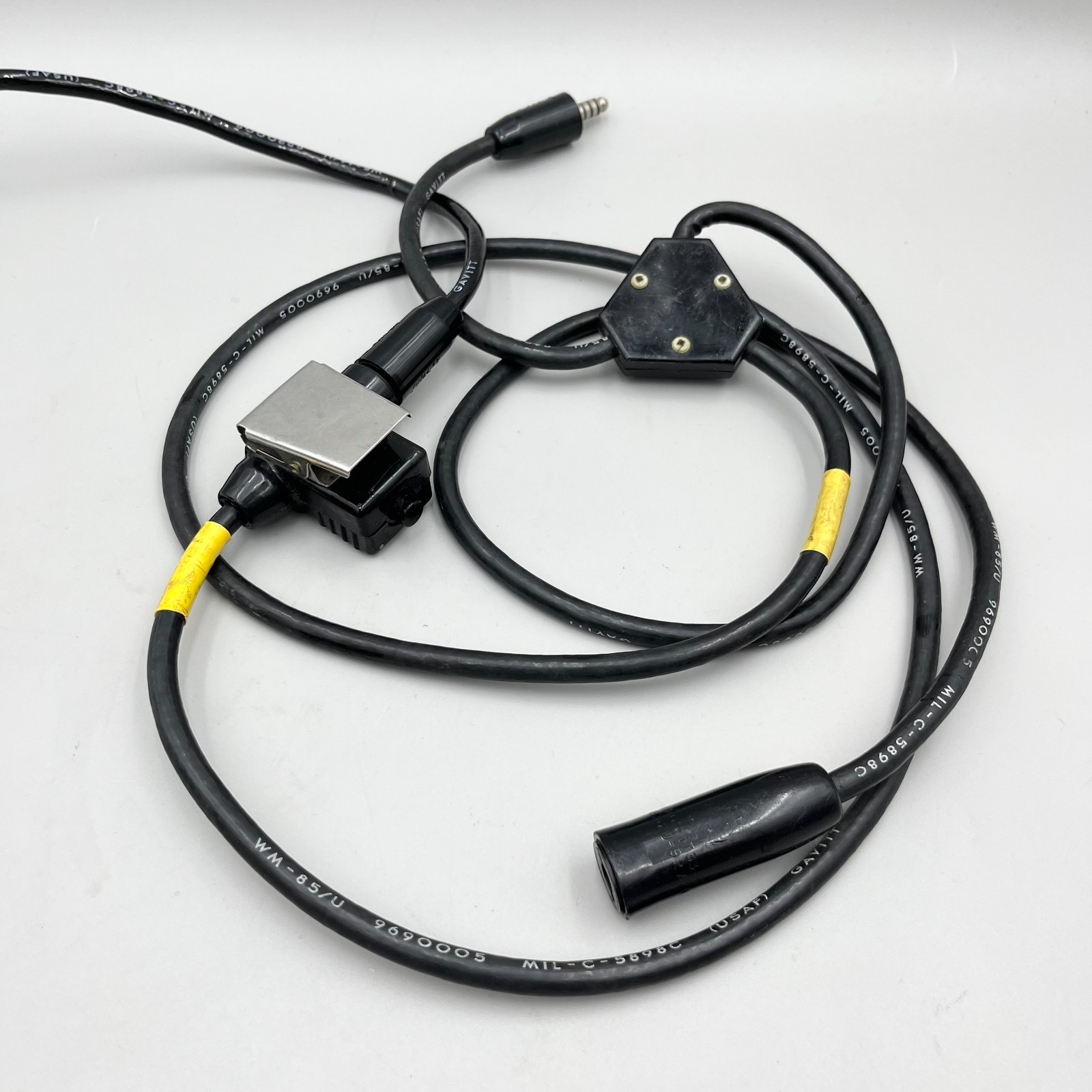 David Clark 16831 G-01 Aviation Communication Headset + Nexus U-94A/U PTT Switch