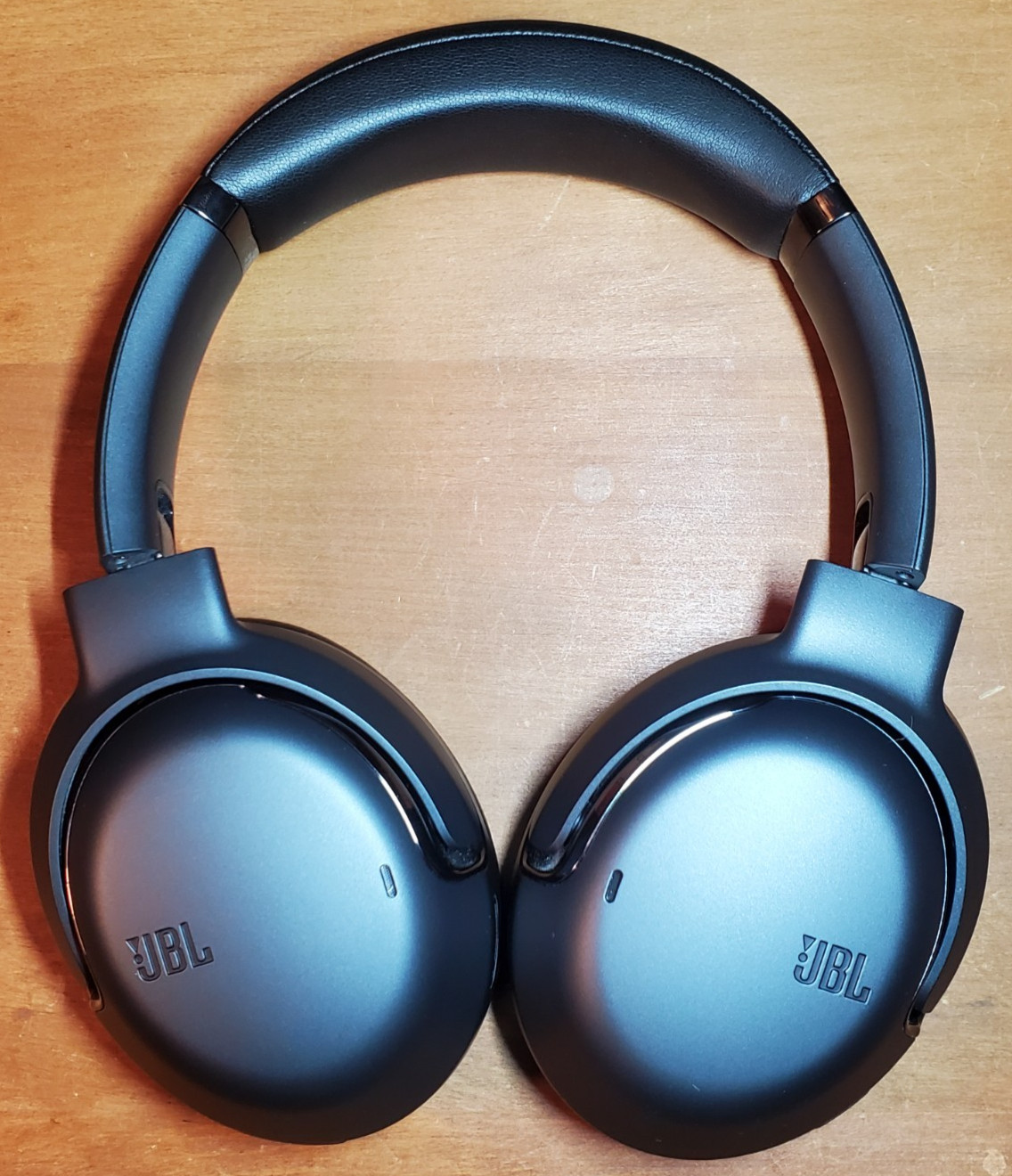JBL Tour One Wireless Headphones – Black – Refurbed Grade A (R-30096)