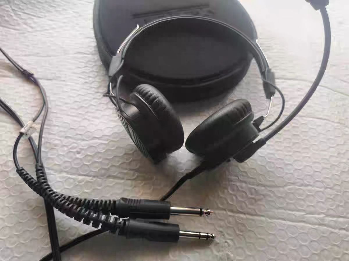 1 pc Telex Airman 850 750 Headsets, exclusively for aviators