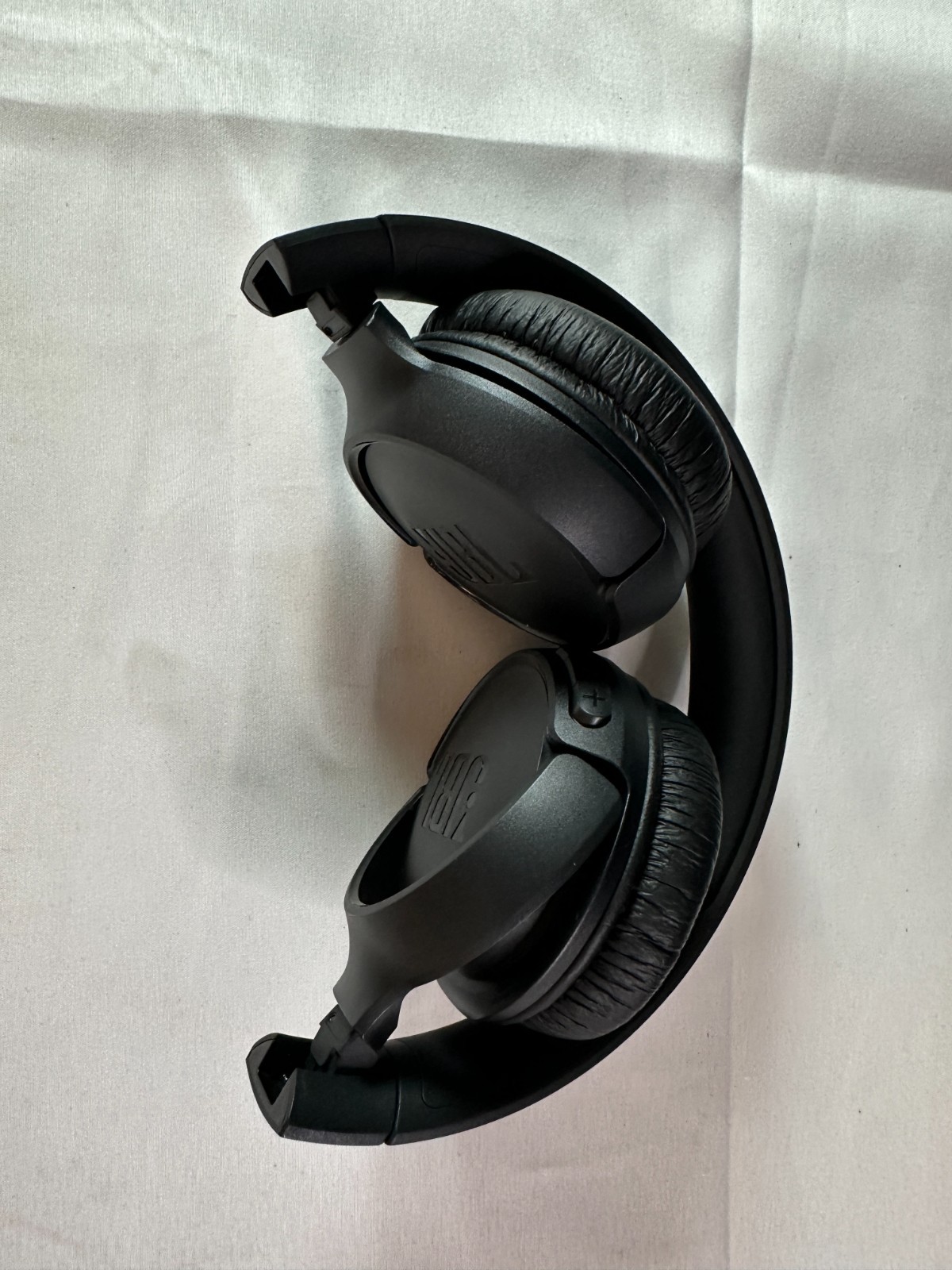 JBL Tune 510BT Wireless 40 Hours Playtime Bluetooth Headphones