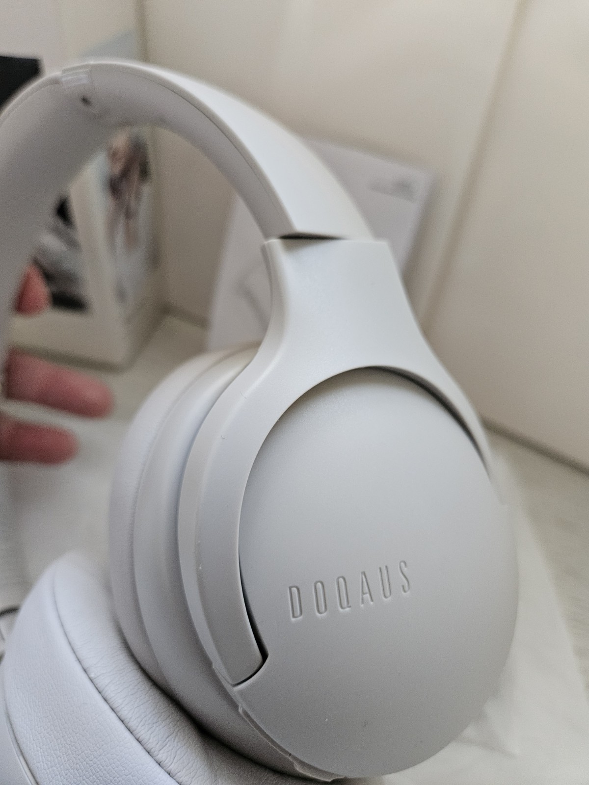 NEW Doqaus Life 4 Wireless Headphones Light Grey Gray Open Box New