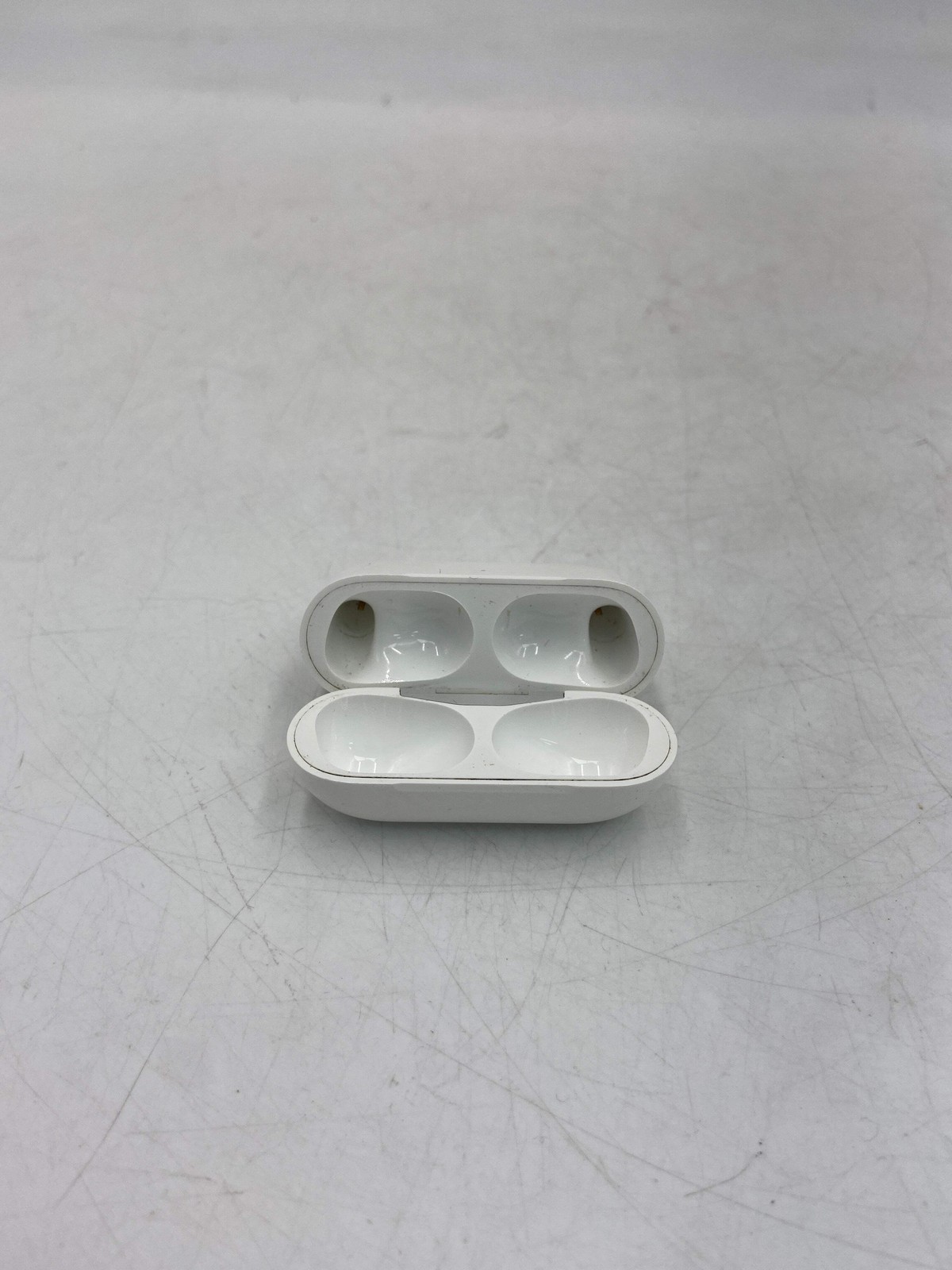 Apple AirPods Pro 2nd Gen with MagSafe Charging Case A2699 A2698 A2700 MTJV3AM/A