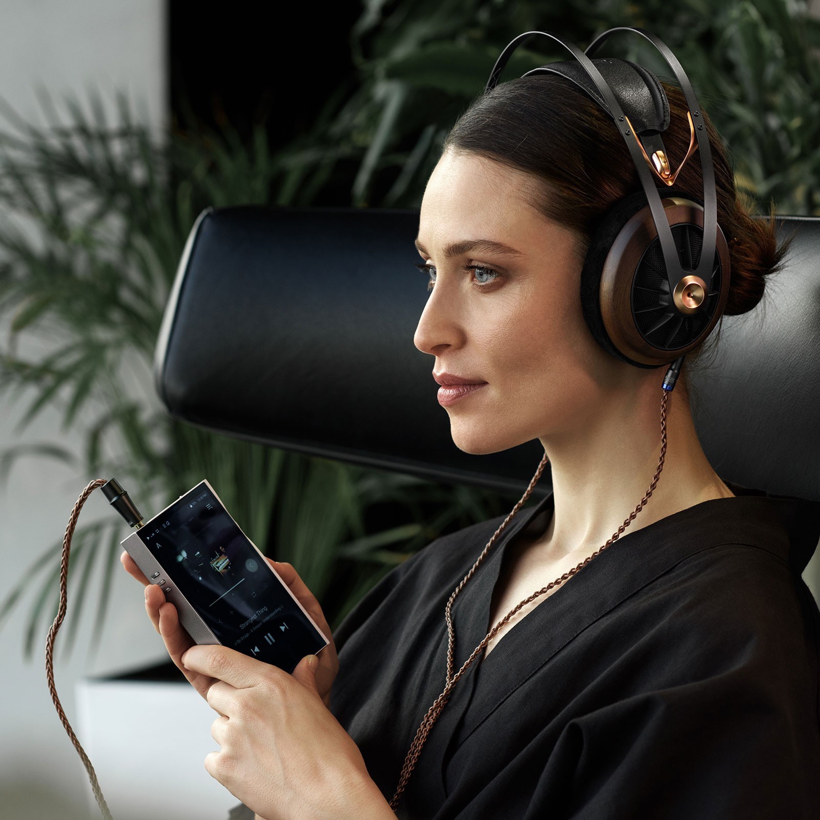 Meze Audio 109 PRO Headphones (DEMO)