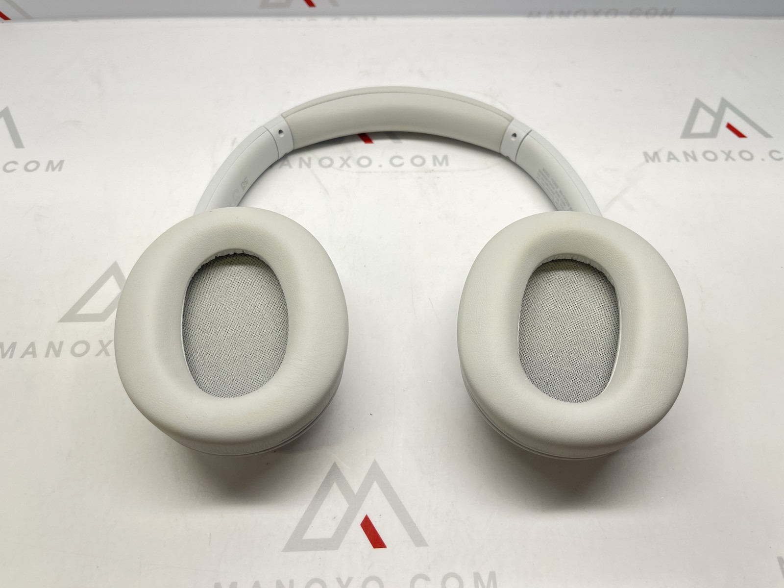 Sony WH-CH720NW Noise Canceling Wireless Bluetooth Headphones – Built-