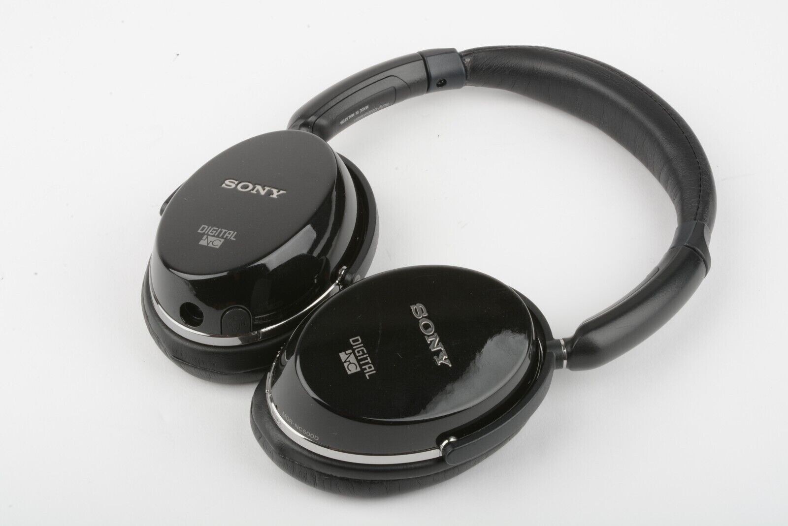 Sony MDR-NC500D Wired Noise Canceling