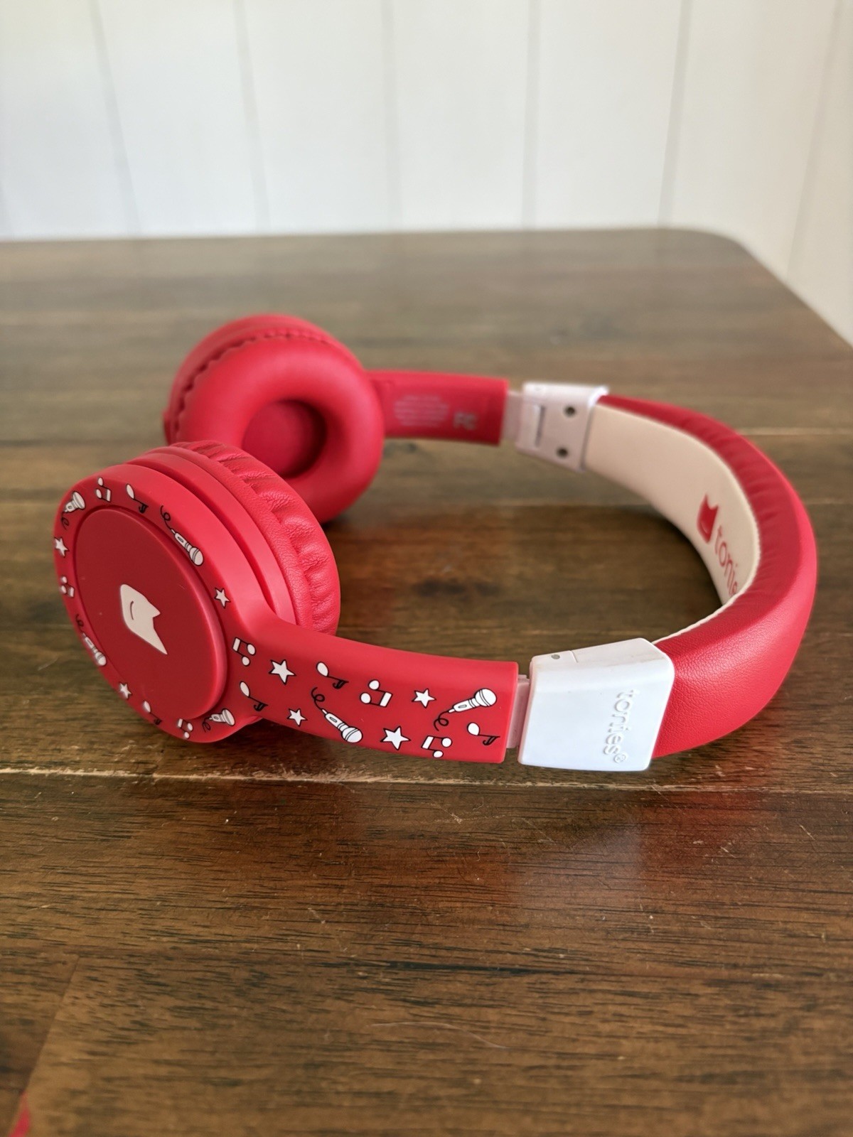 Red Headphones For Kids-Toniebox No Aux Cable