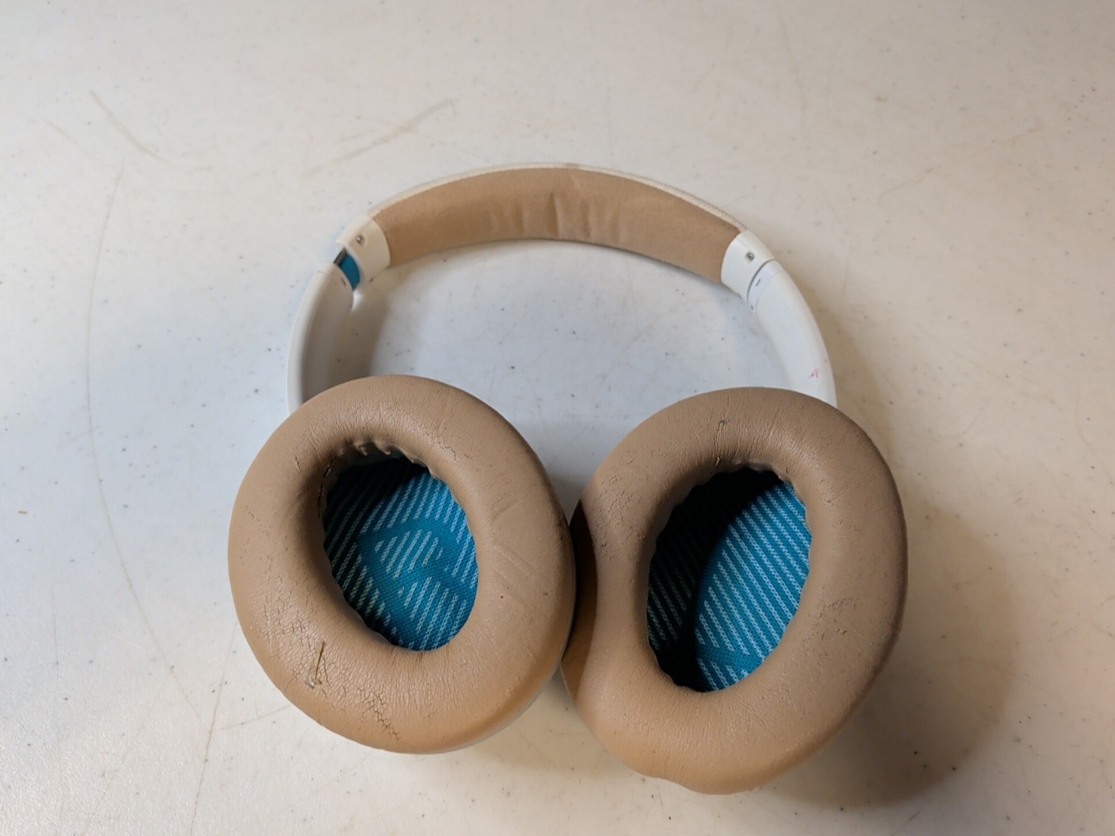 BOSE QuietComfort 25/QC25 Acoustic Noise Cancelling Headphones (For Parts) ⚠️