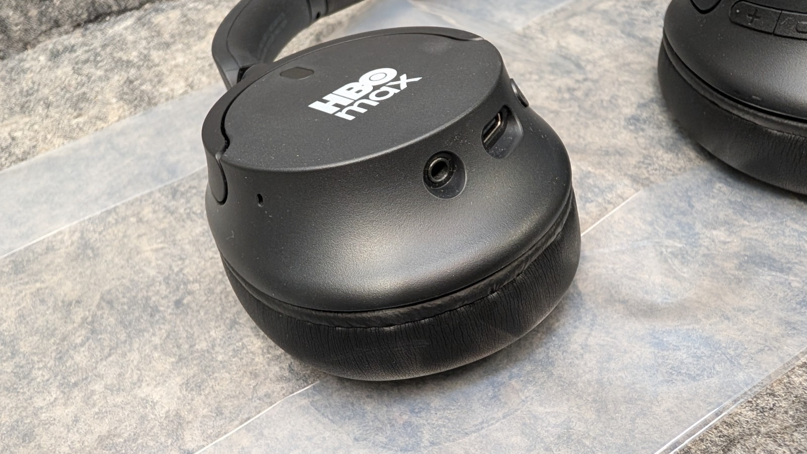Sony WH-CH720N Noise Canceling Wireless Headphones “HBO Max” ?New?