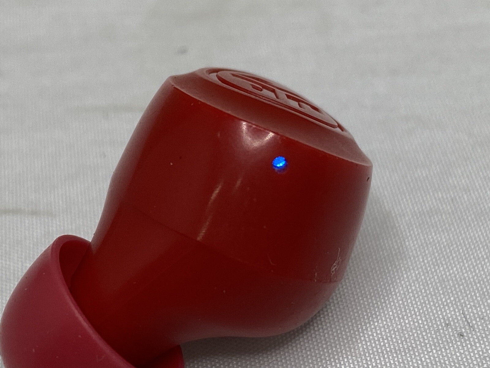 JLab Go Air Pop True Wireless Bluetooth In-Ear Earbuds LEFT Side Only RED