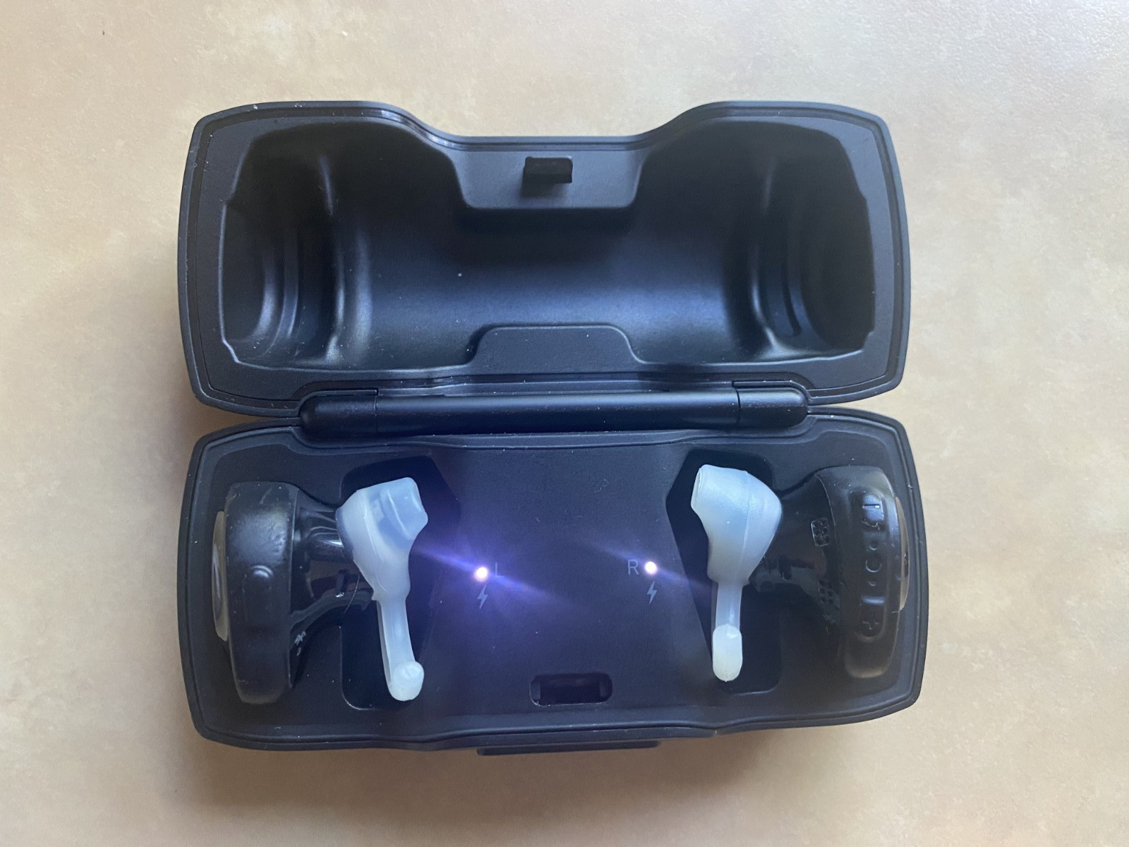 BOSE SoundSport Free Truly Wireless Sport Headphones – Black