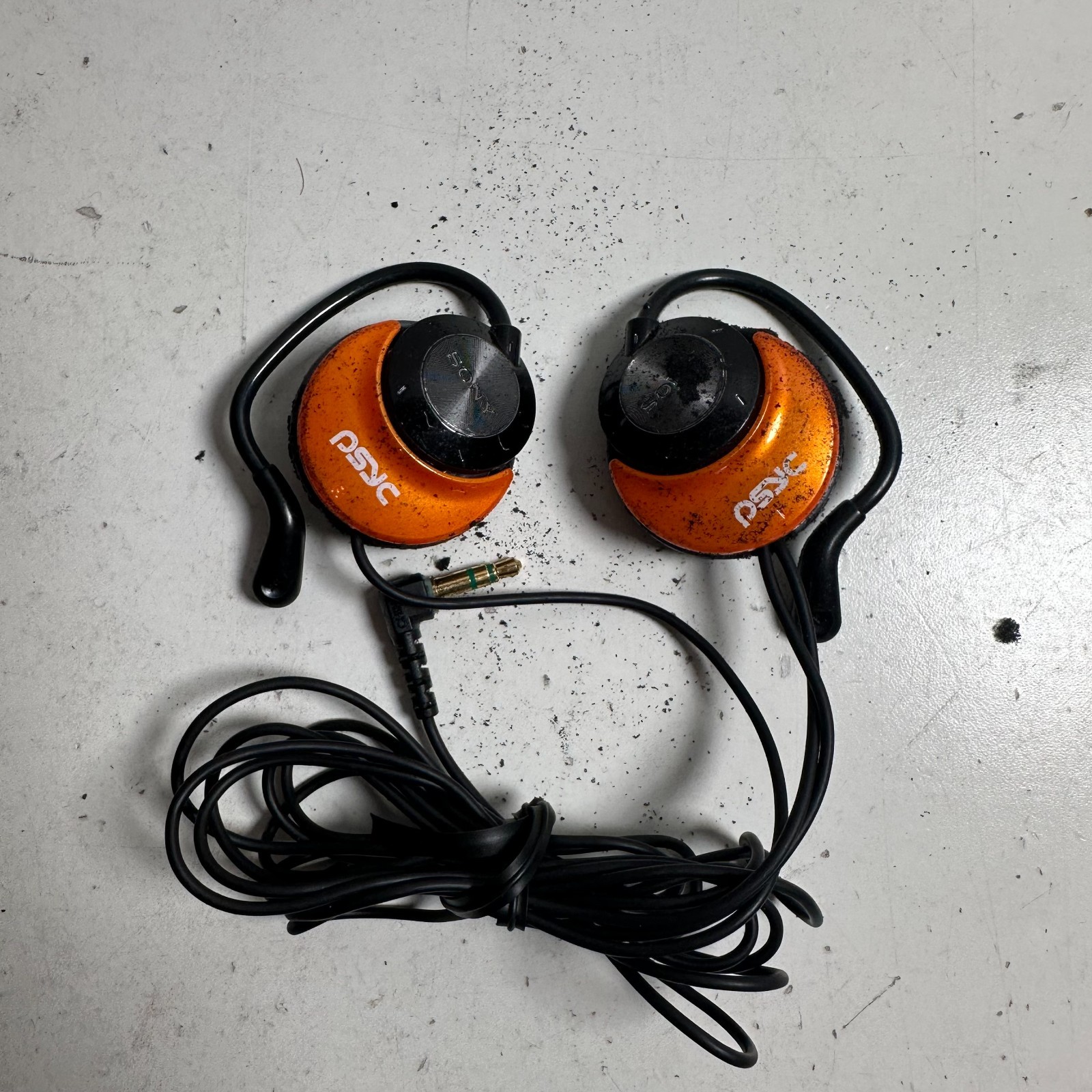 Sony MDR-Q23 Black Orange Lightweight Portable Air Hook Clip On Stereo Headphone