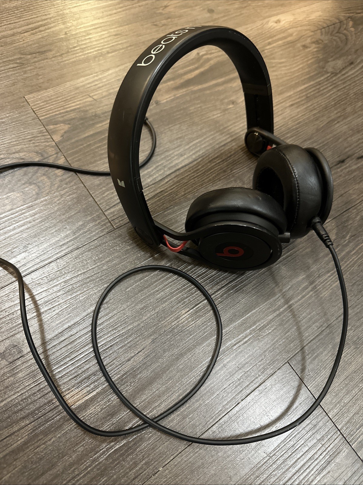 Beats Mixr by Dr. Dre Monster Edition Headphones – Black/Red Working Read
