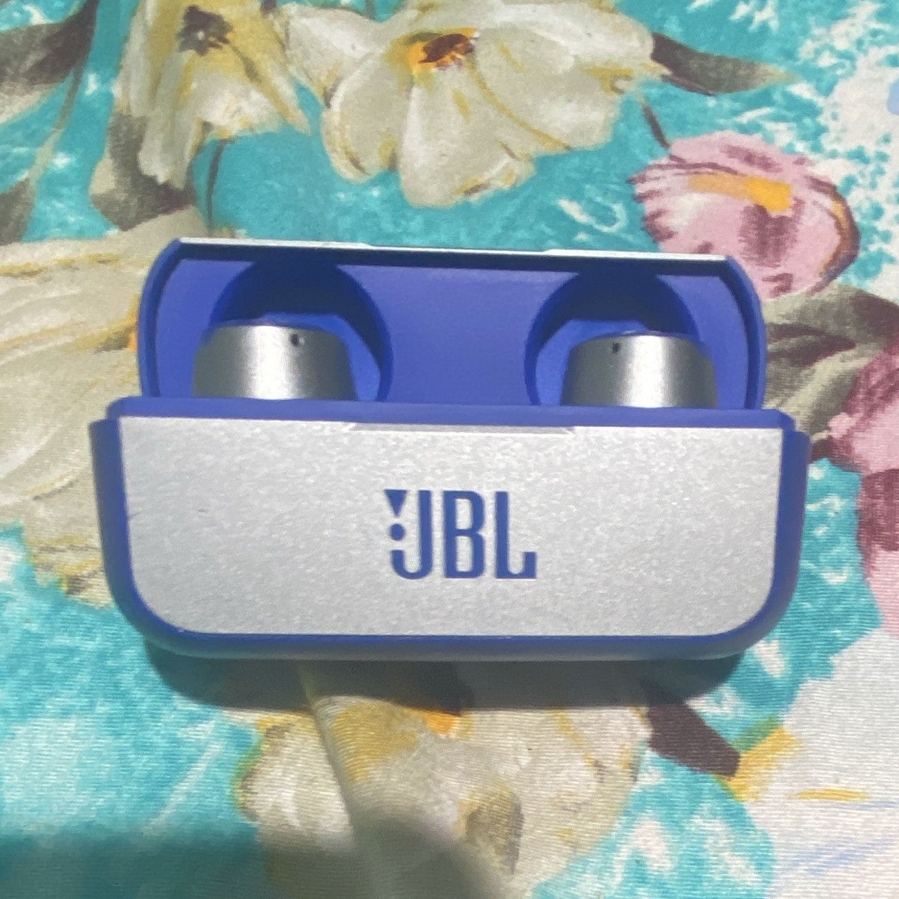 JBL Reflect Flow True Wireless Bluetooth In-Ear Earbuds w/ Case Blue/Silver