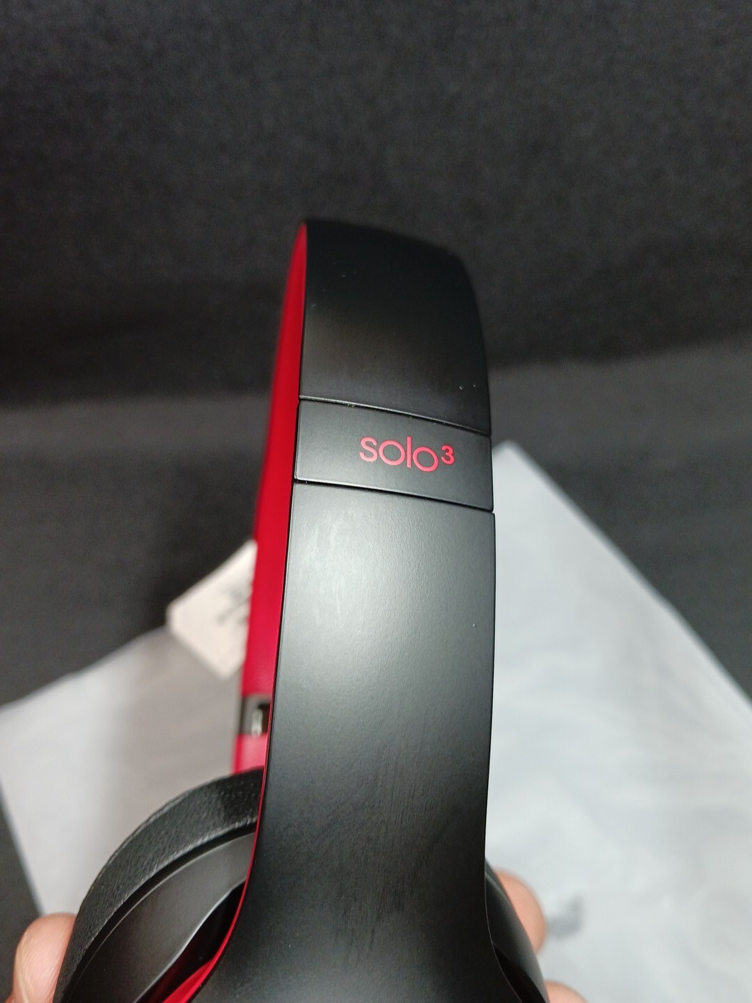 NEW! Beats by Dre Solo3 Wired Headphones Black and Red DEMO VERSION!!! READ!
