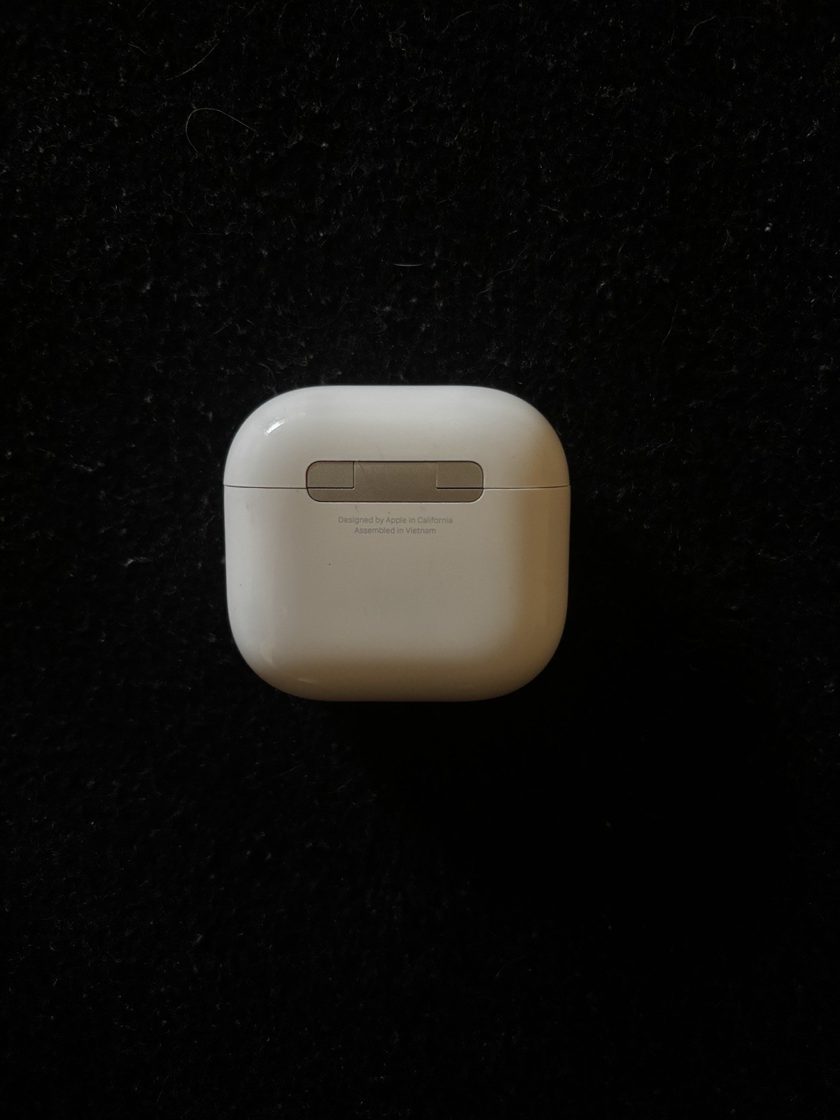 Airpods 4 with ANC and USB-C Charging Case BROKEN MIC – READ DESCRIPTION