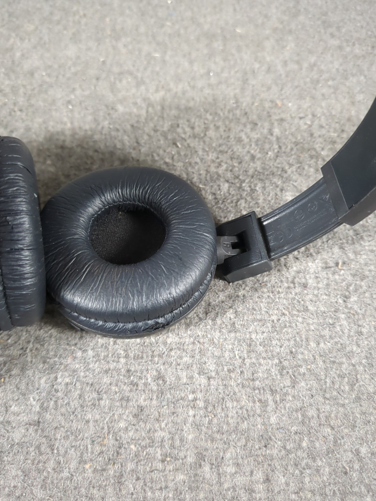 JBL Harman T450BT Bluetooth Wireless On-Ear Headphones Black