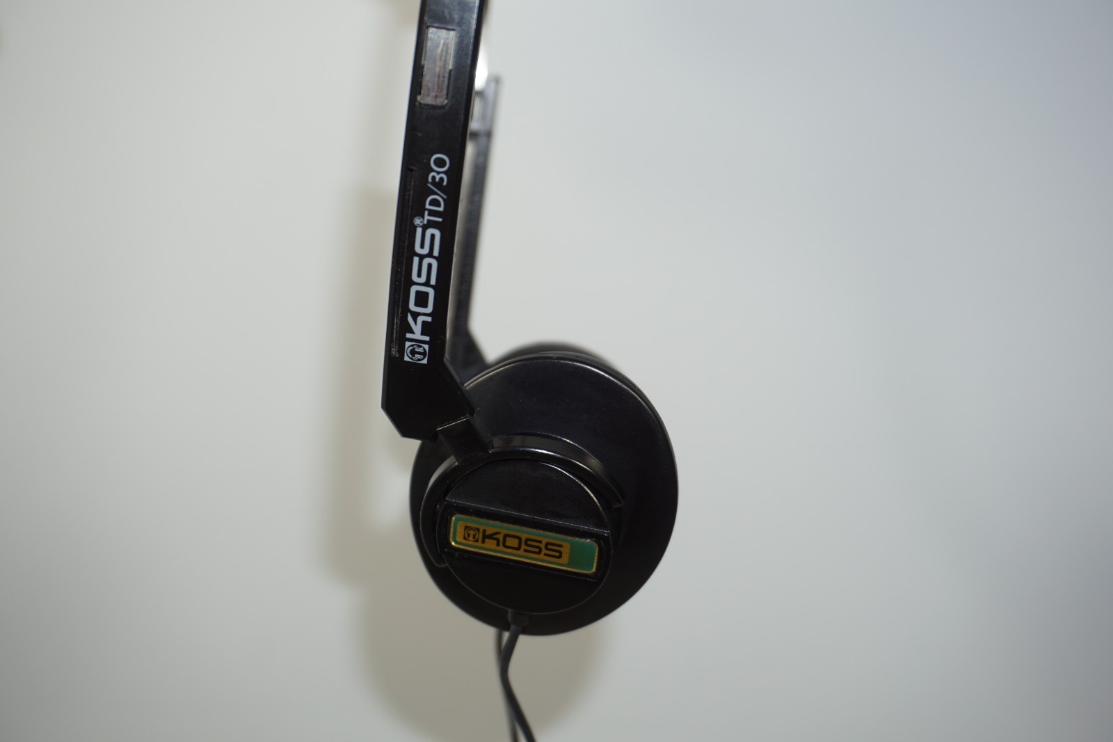 Vintage Koss TD/30 On-Ear Headphones (90s Y2K 00s)