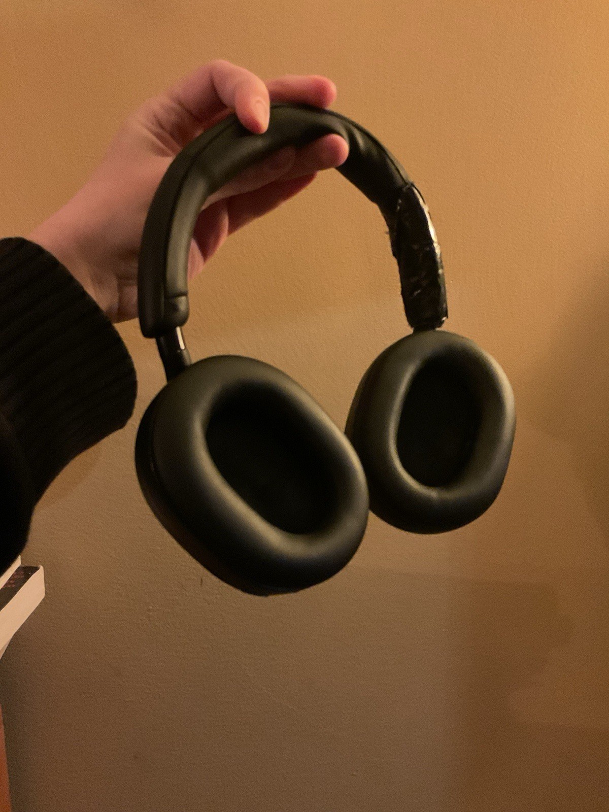 Sony WH-1000XM5 Headphones, Black – Fully functional with fractured headband