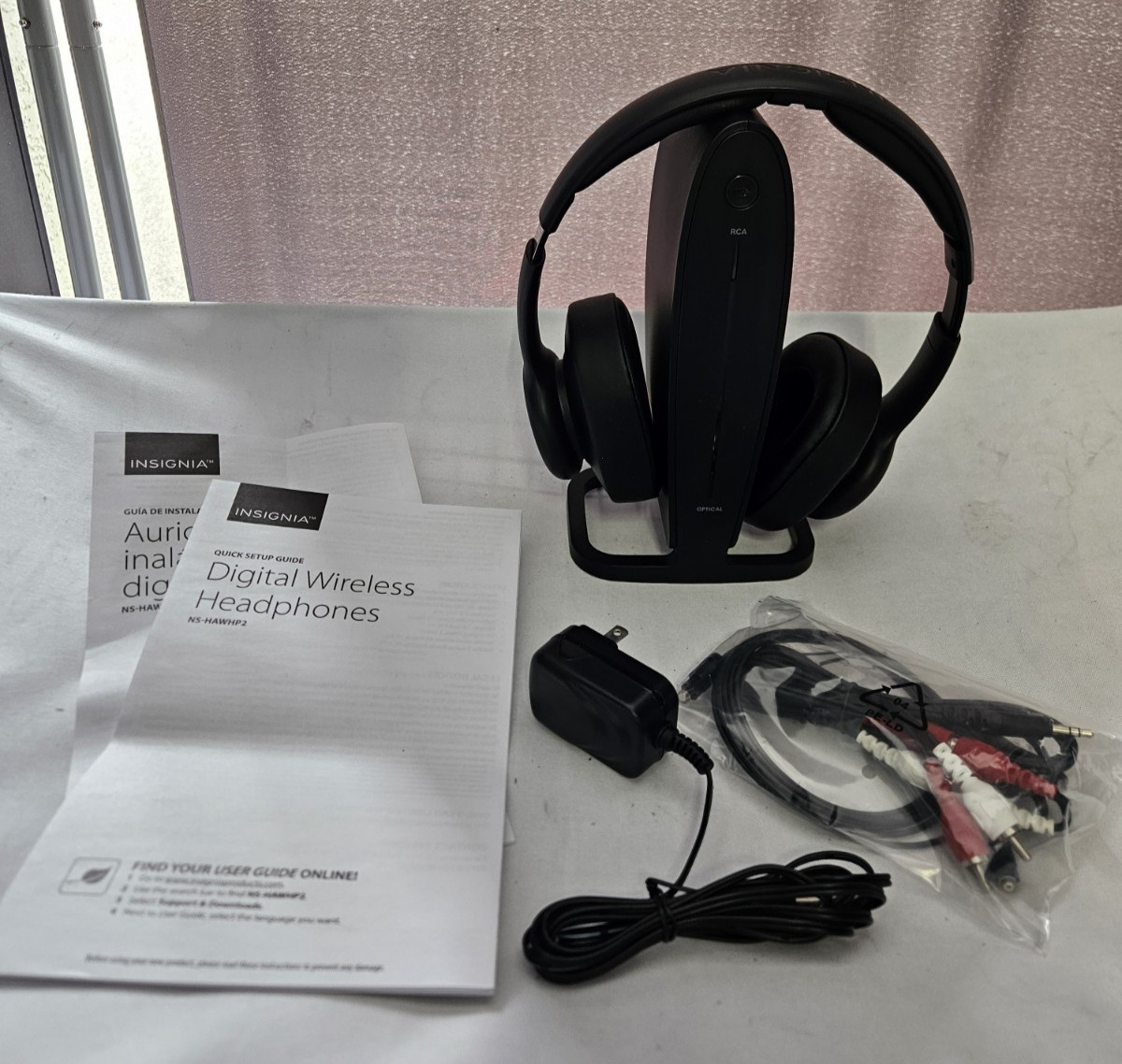 Insignia – RF Wireless Over-the-Ear Headphones