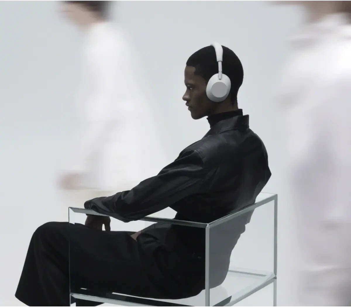 Sony WH-1000XM6 Best Wireless Bluetooth Noise Canceling Headphones (Platinum)